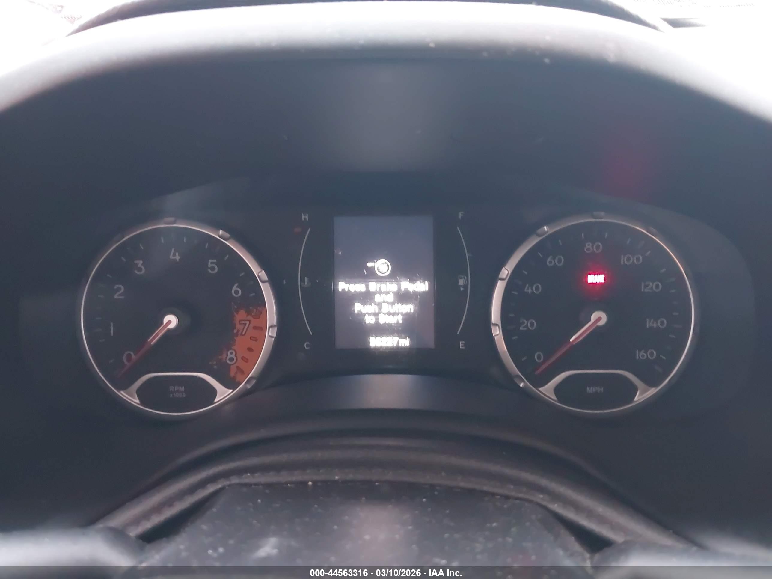 JEEP RENEGADE image 7