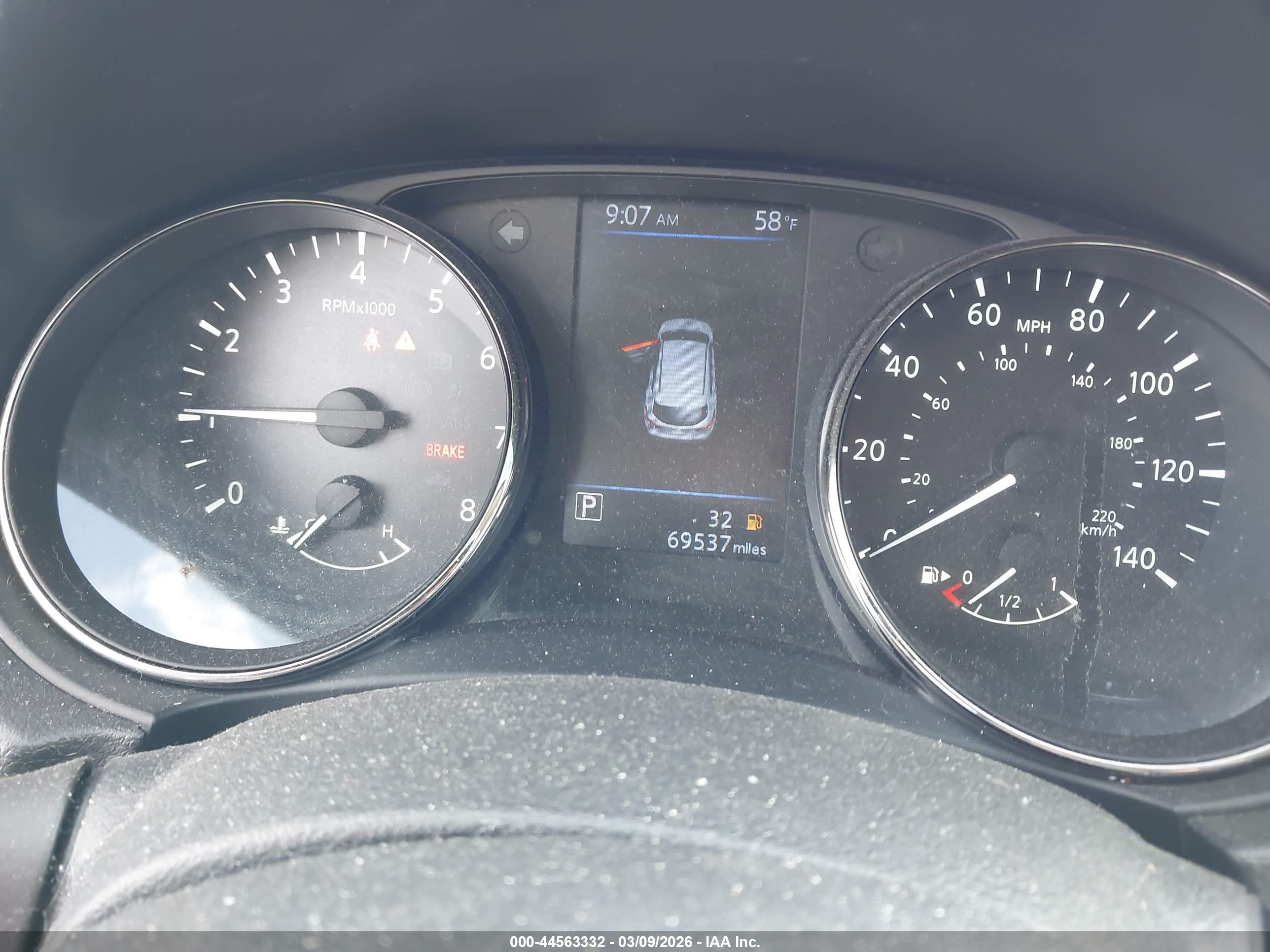 NISSAN ROGUE image 7
