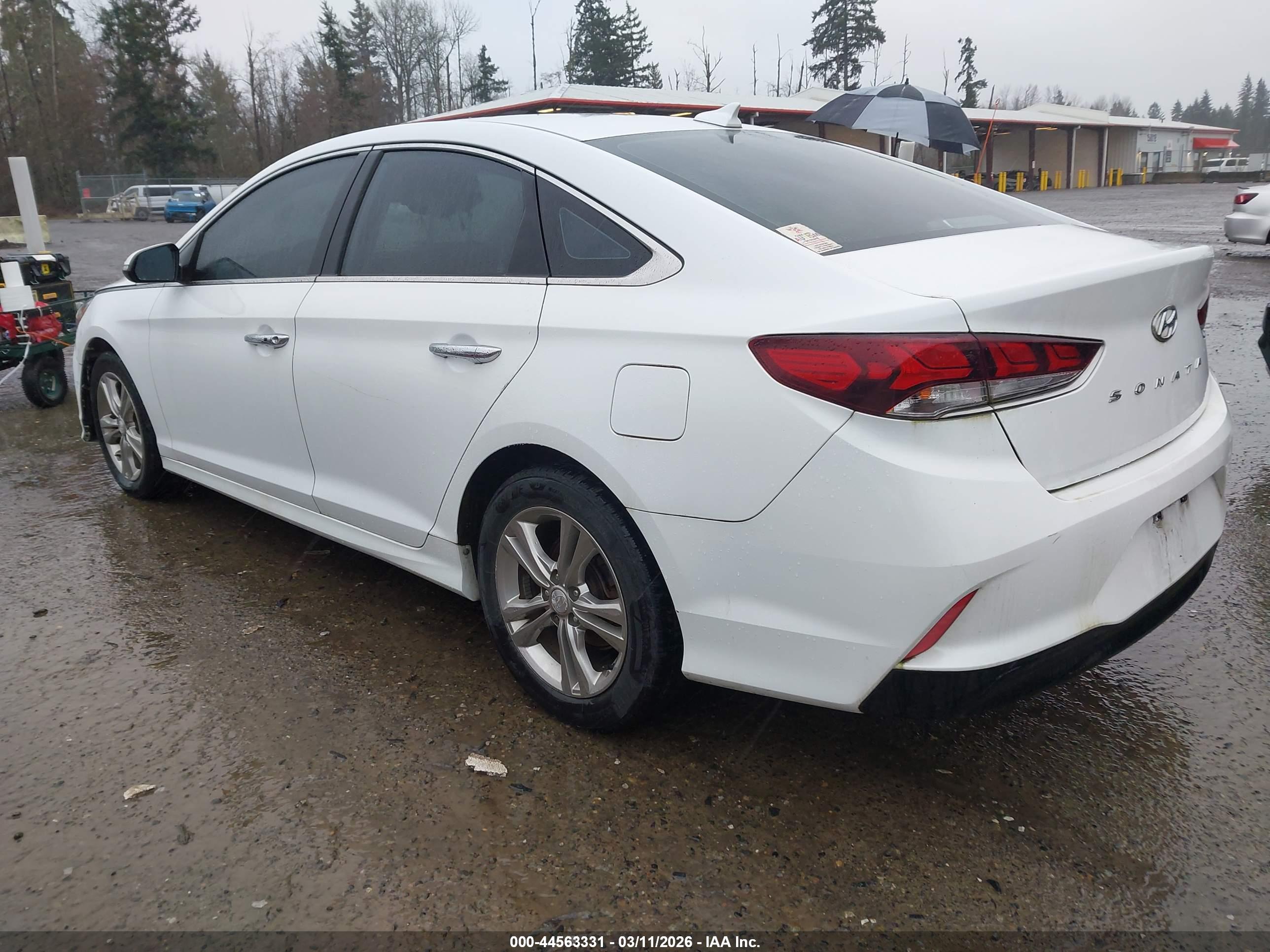 HYUNDAI SONATA image 3