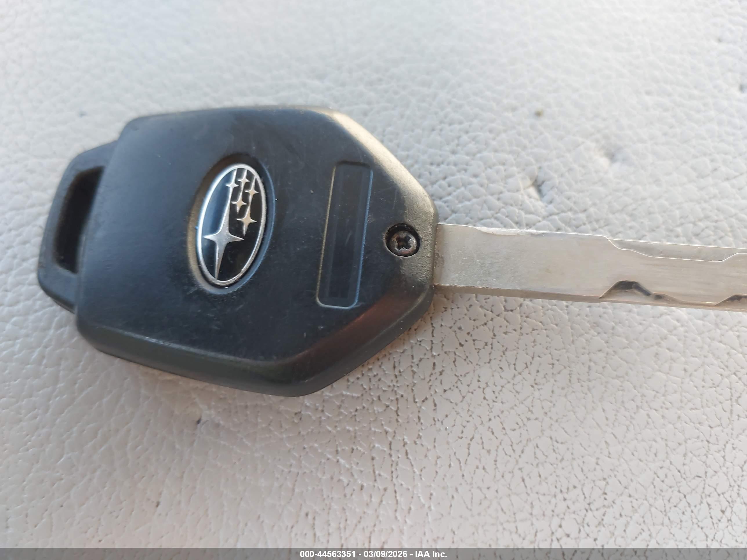 SUBARU OUTBACK image 11