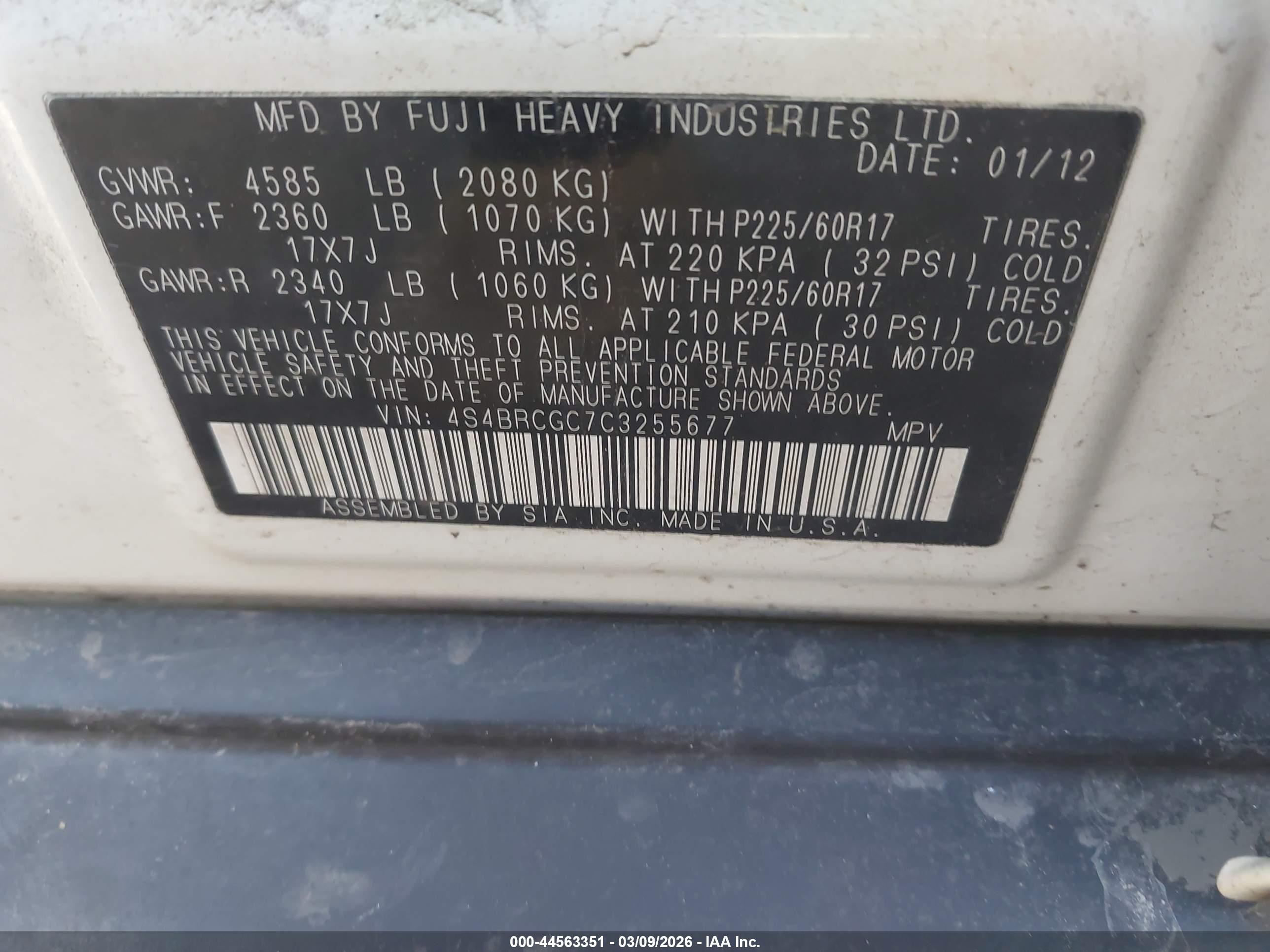 SUBARU OUTBACK image 9