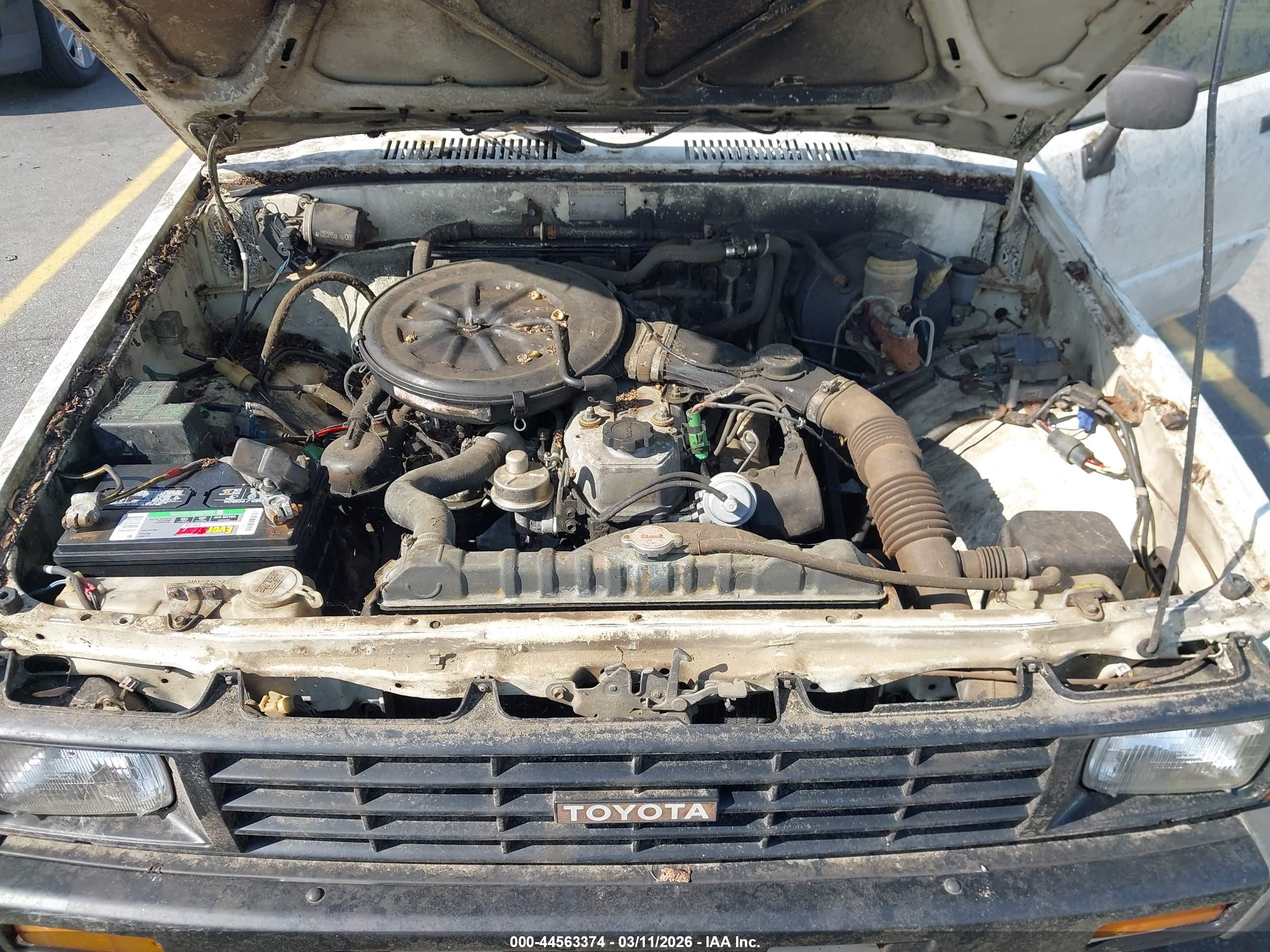 TOYOTA PICKUP image 10