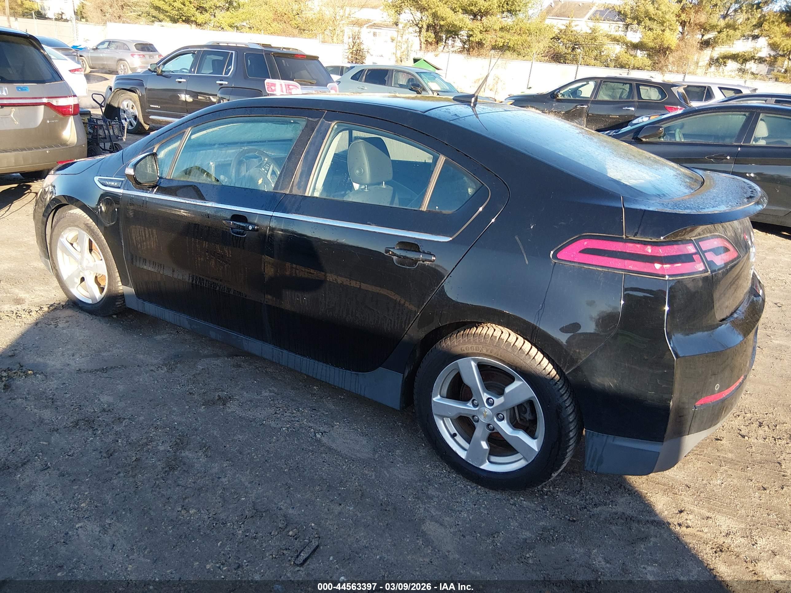 CHEVROLET VOLT image 3