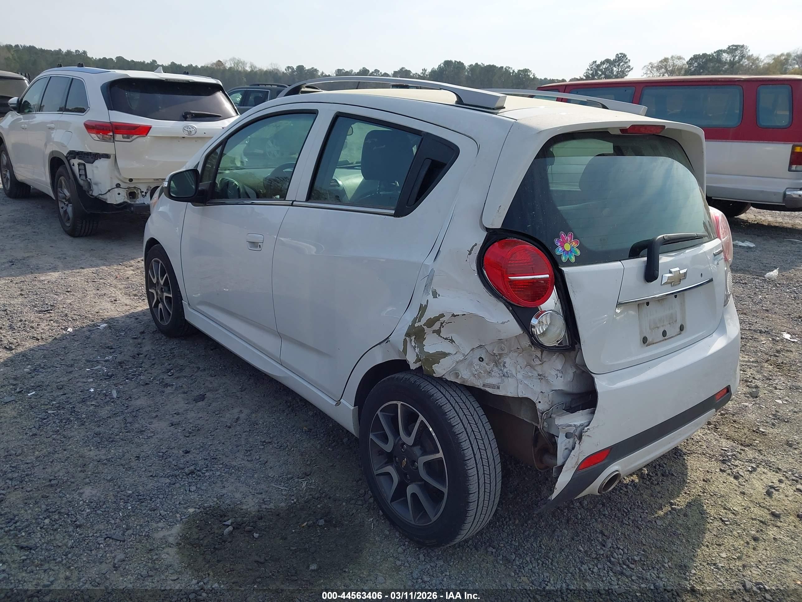 CHEVROLET SPARK image 3