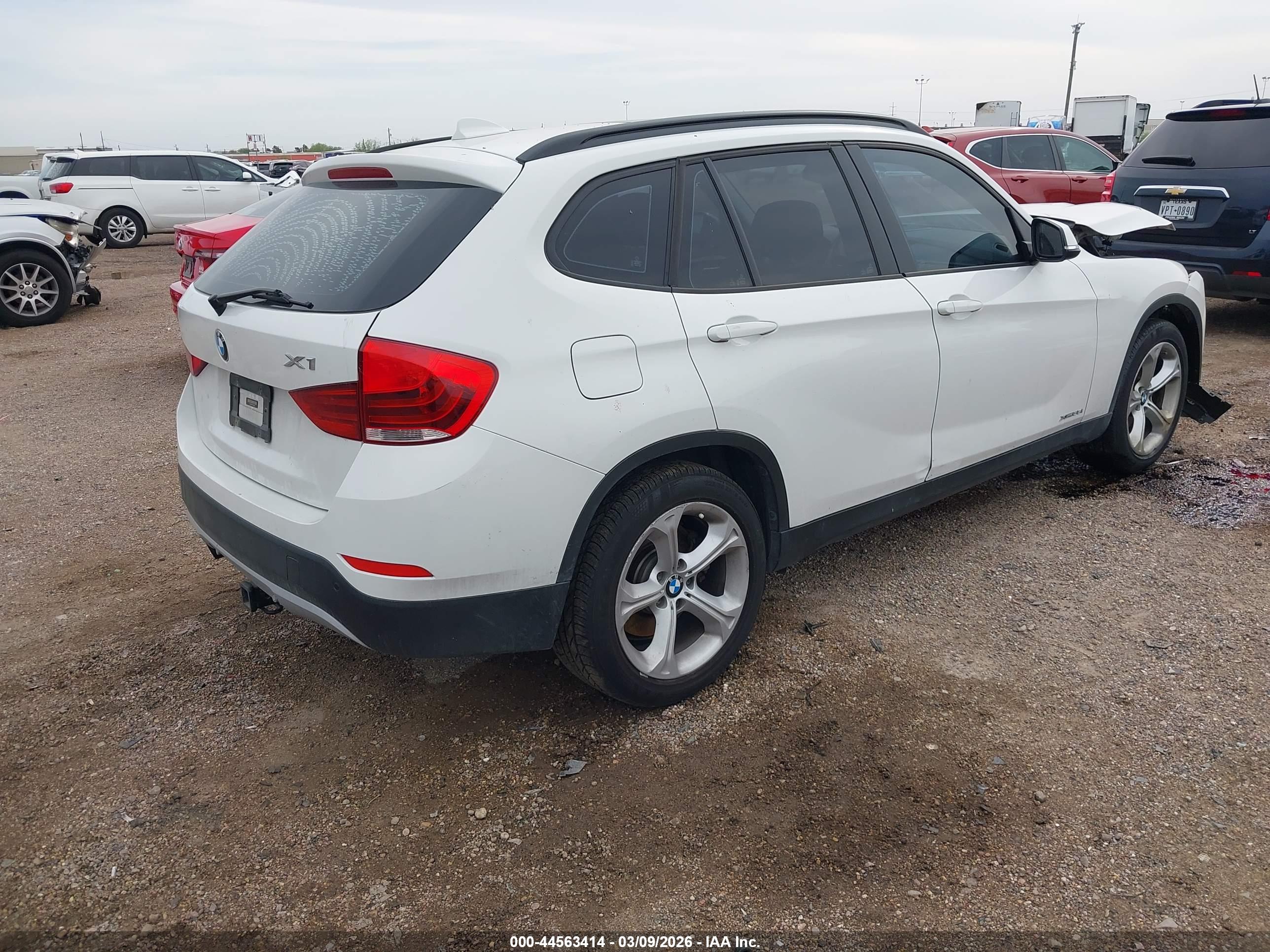 BMW X1 image 4
