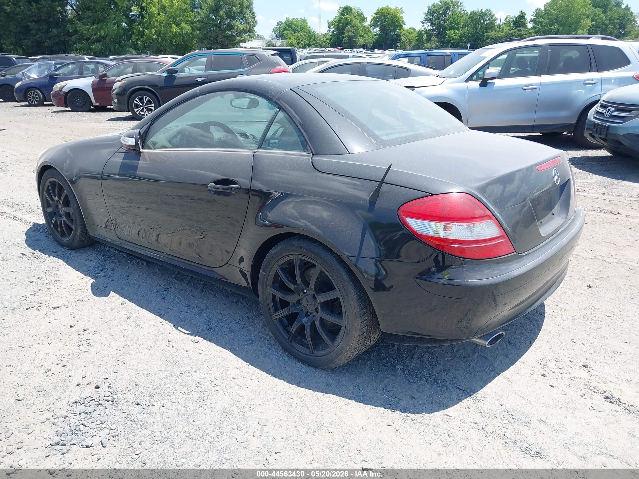 MERCEDES-BENZ SLK image 3