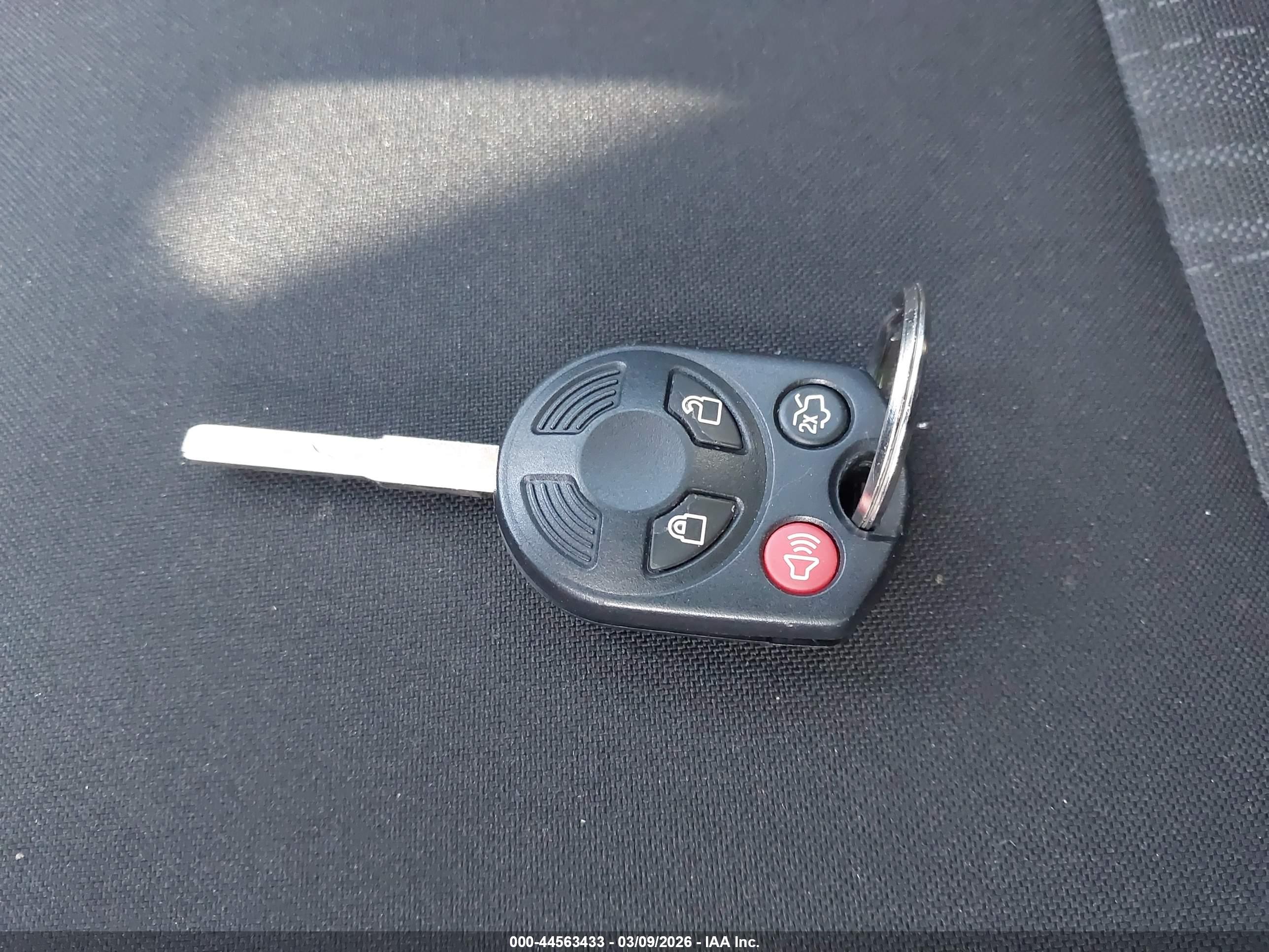 FORD FOCUS image 11