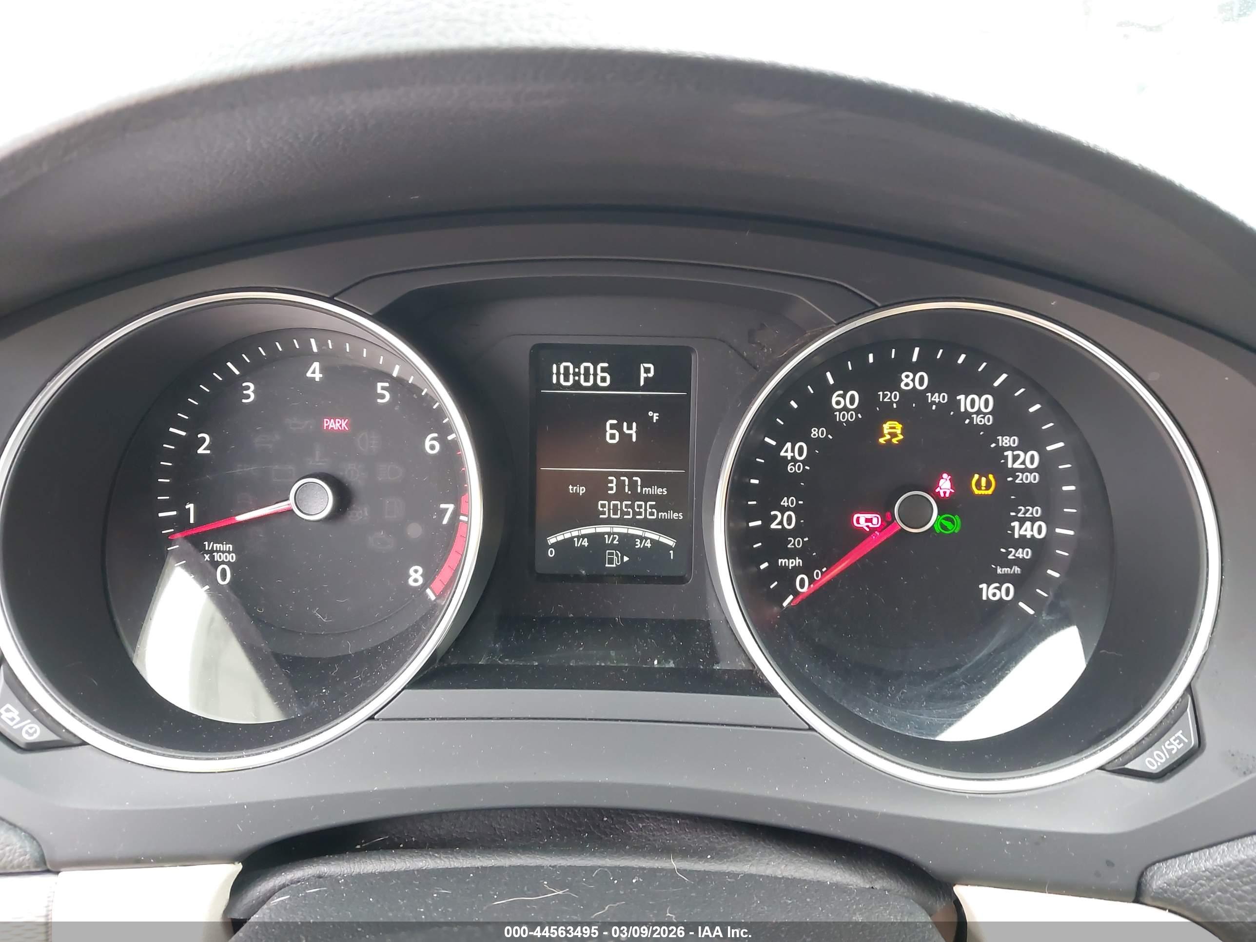 VOLKSWAGEN JETTA image 7