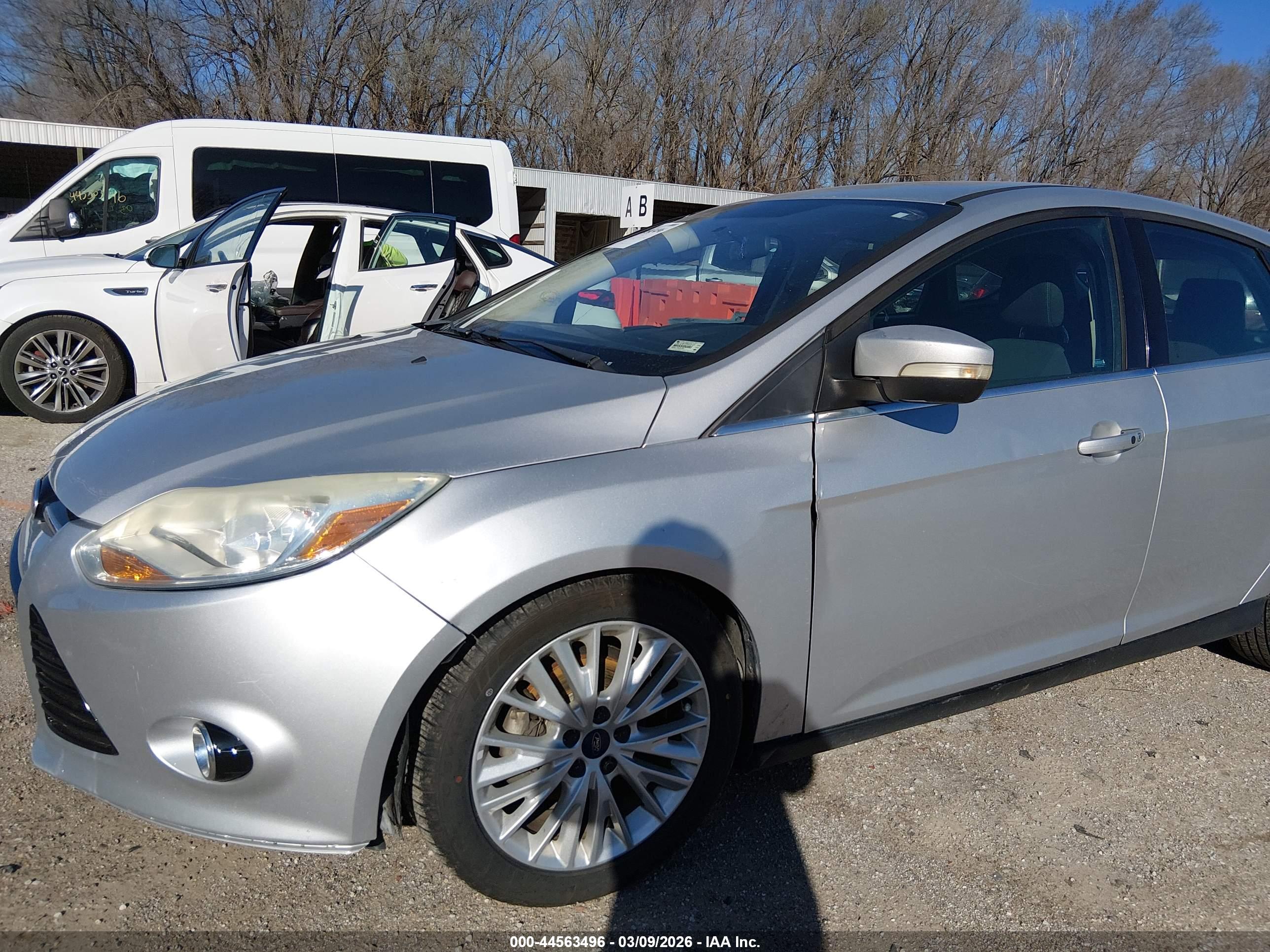 FORD FOCUS image 6