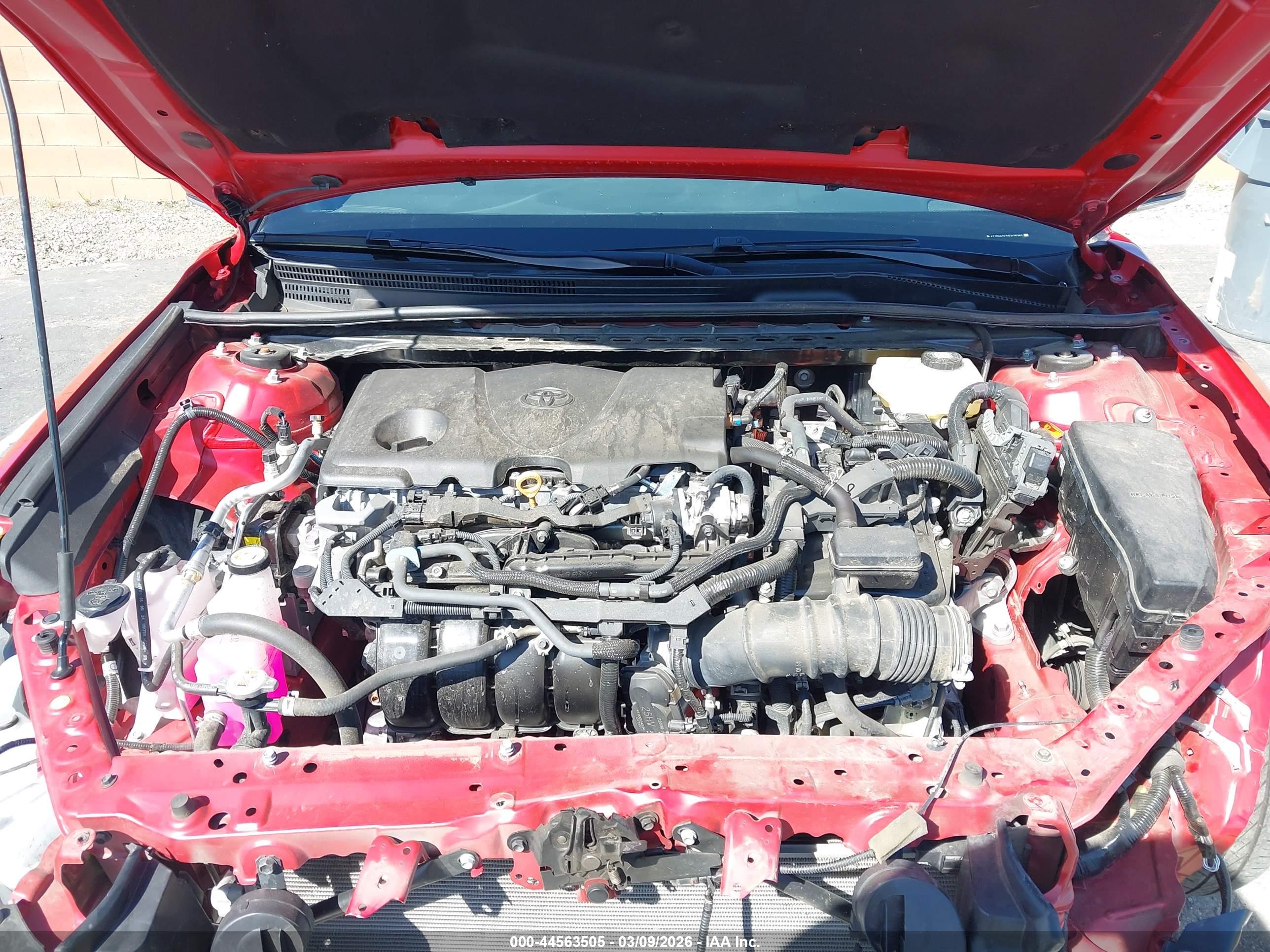 TOYOTA CAMRY image 10