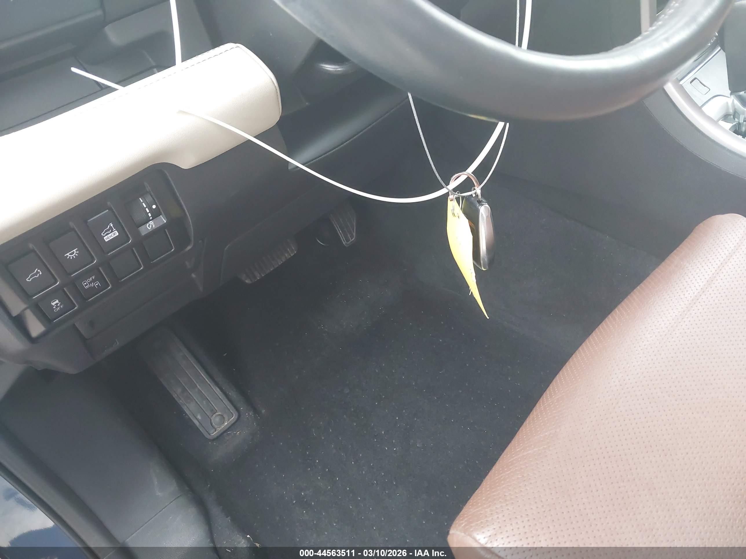 SUBARU ASCENT image 11