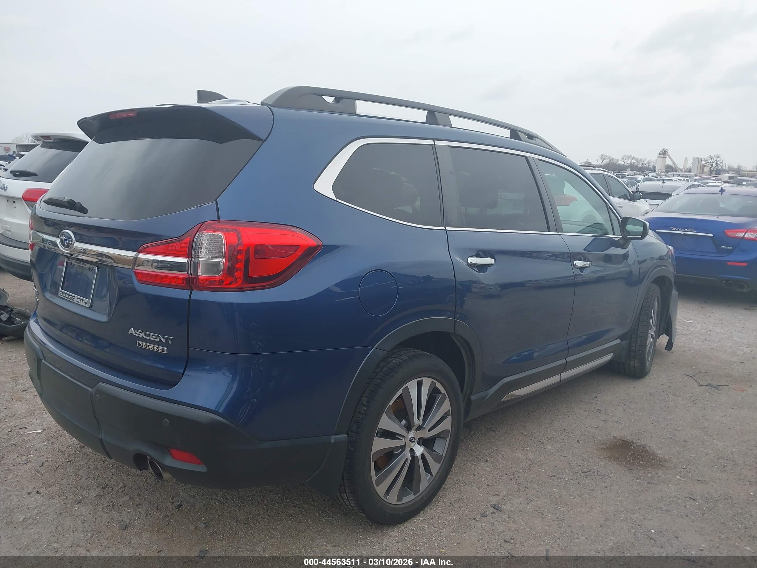 SUBARU ASCENT image 4