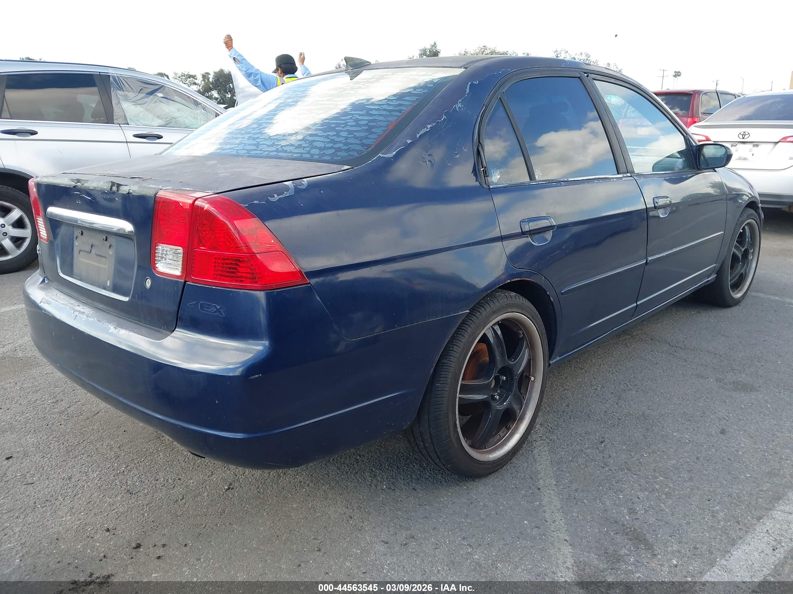 HONDA CIVIC image 4