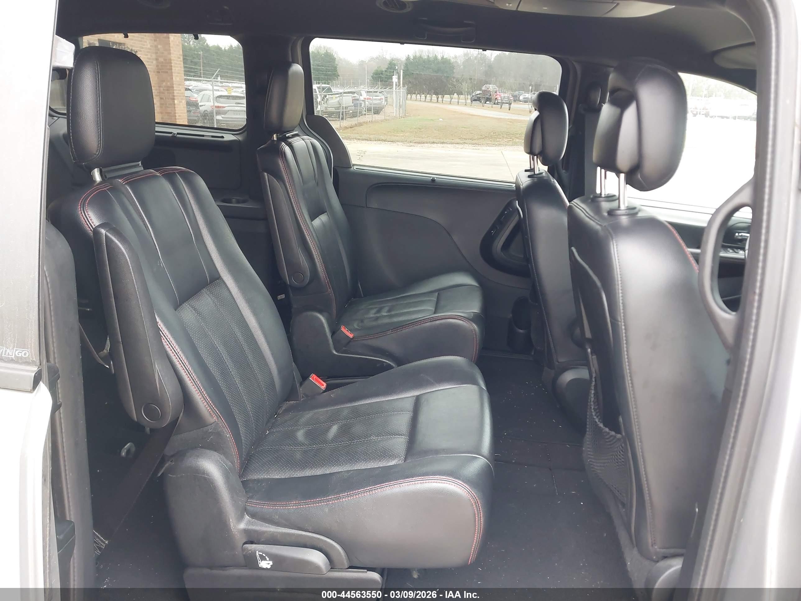 DODGE GRAND image 8