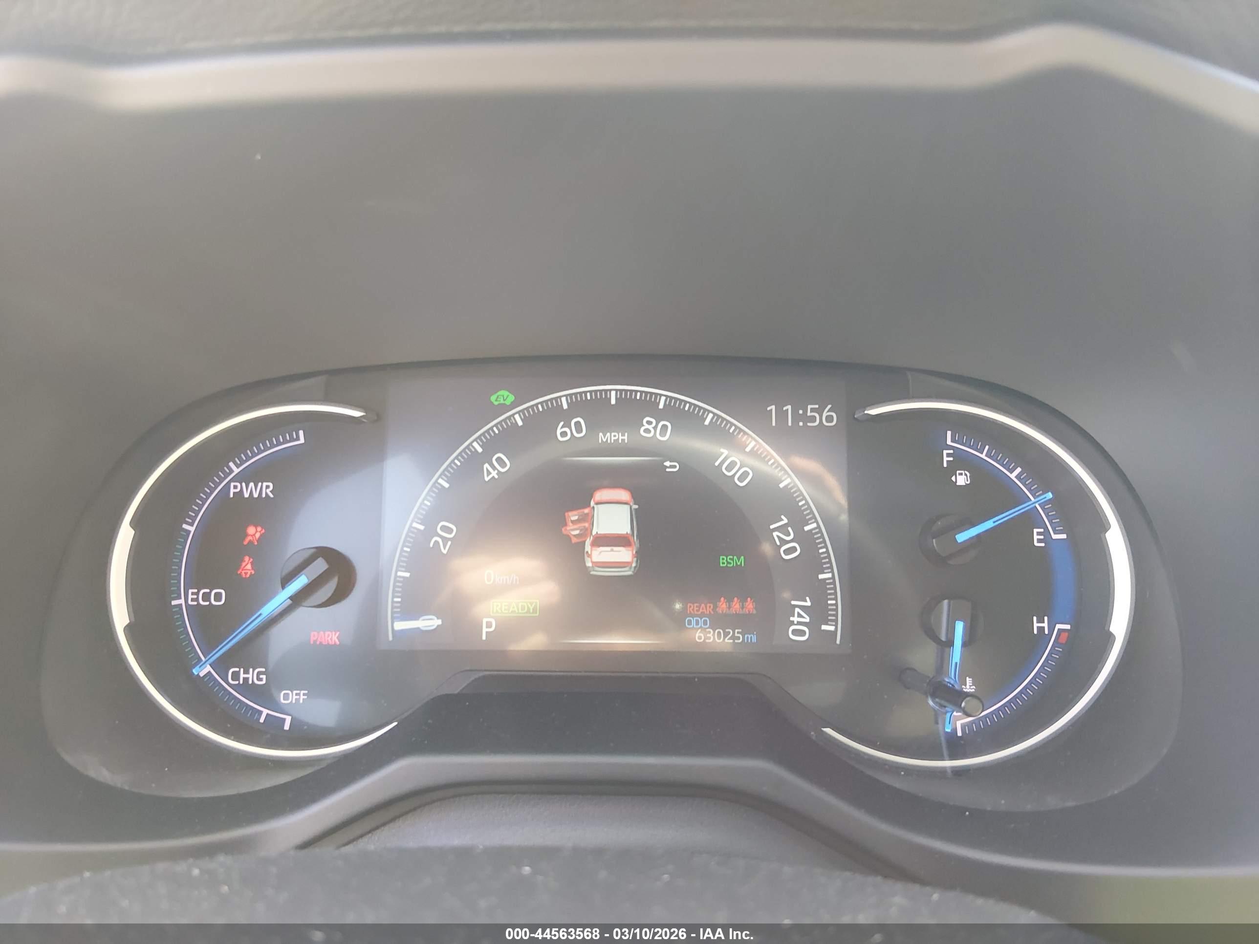 TOYOTA RAV4 image 7