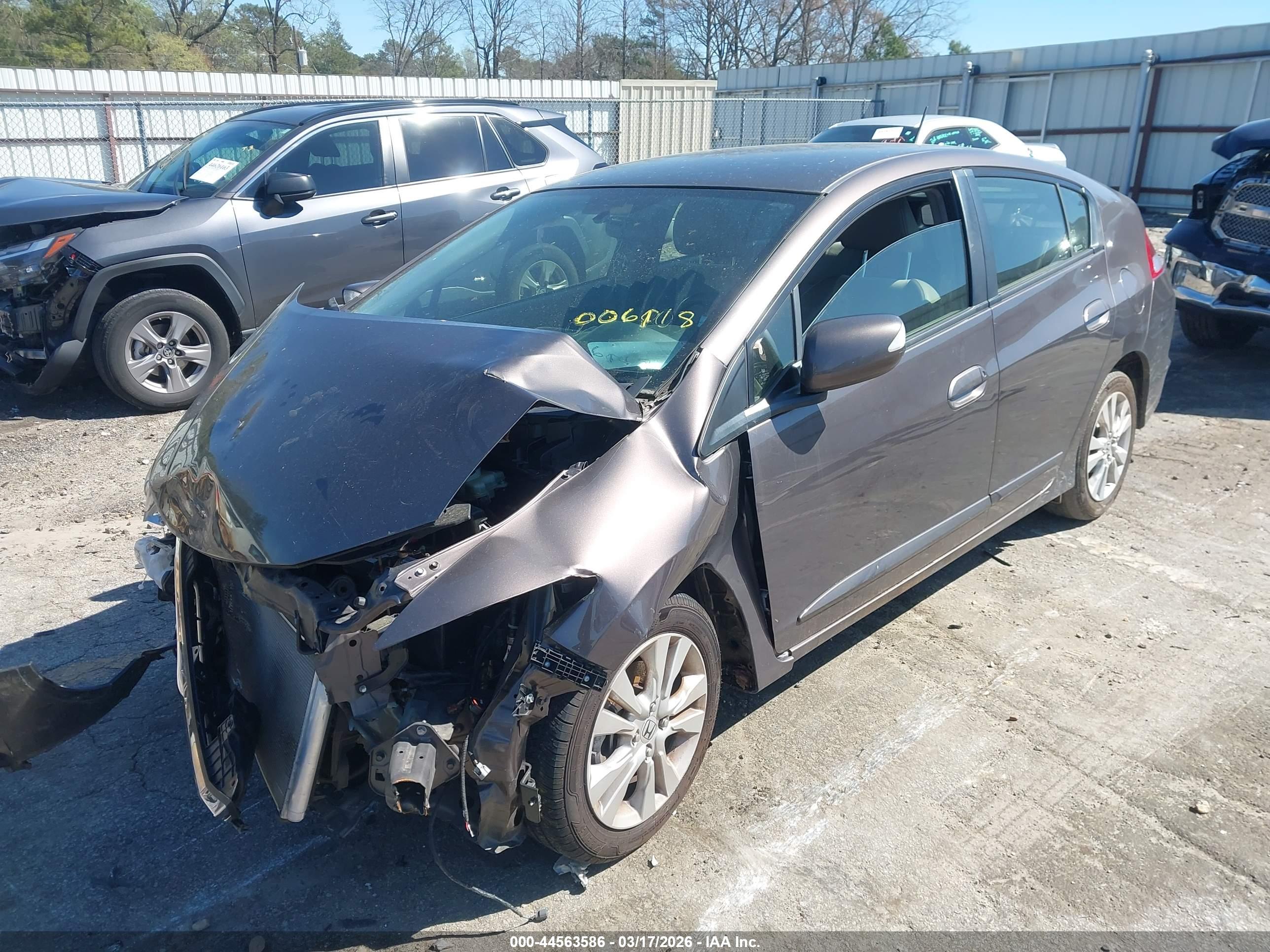 HONDA INSIGHT image 2