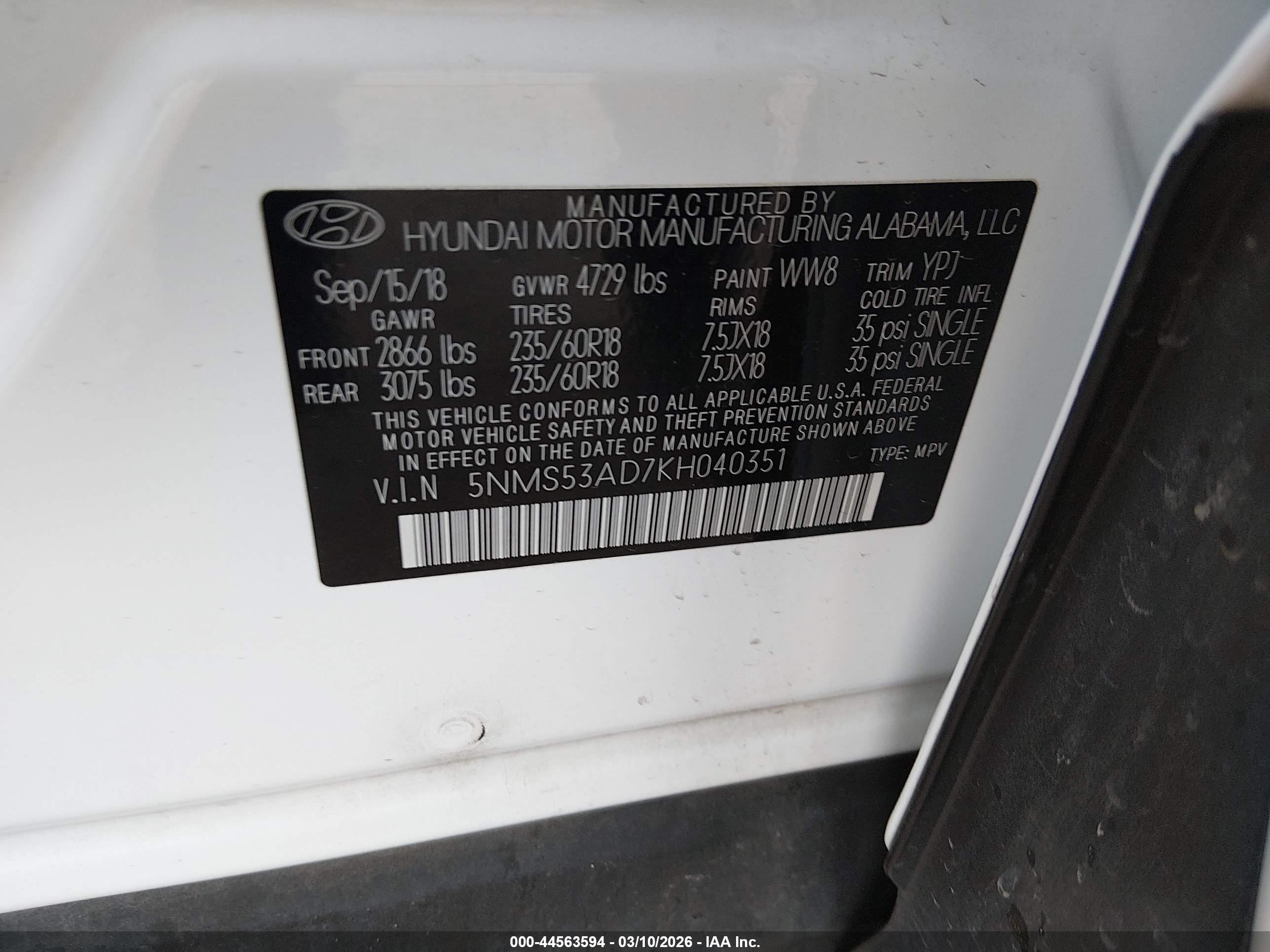 HYUNDAI SANTA image 9