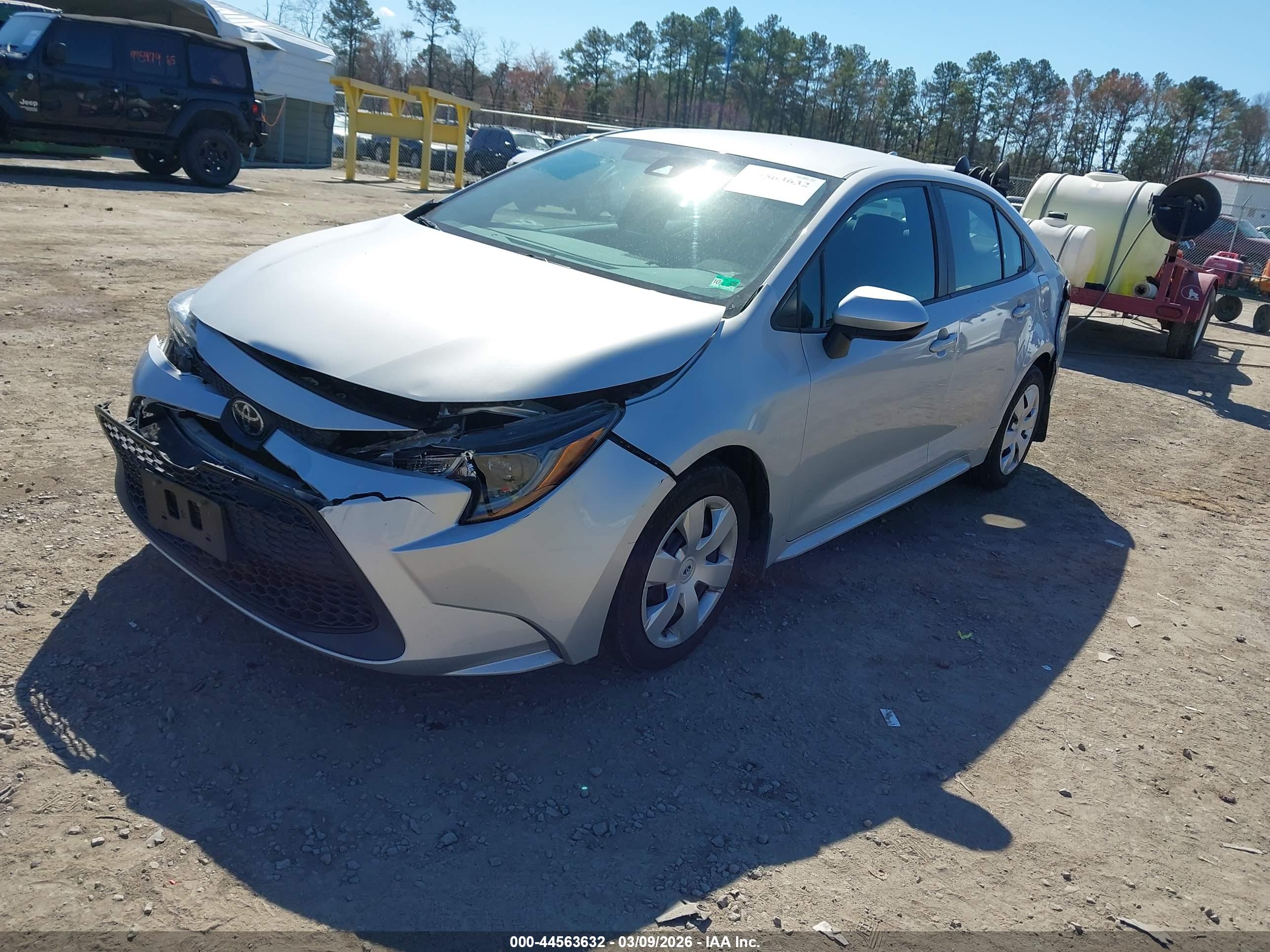 TOYOTA COROLLA image 2