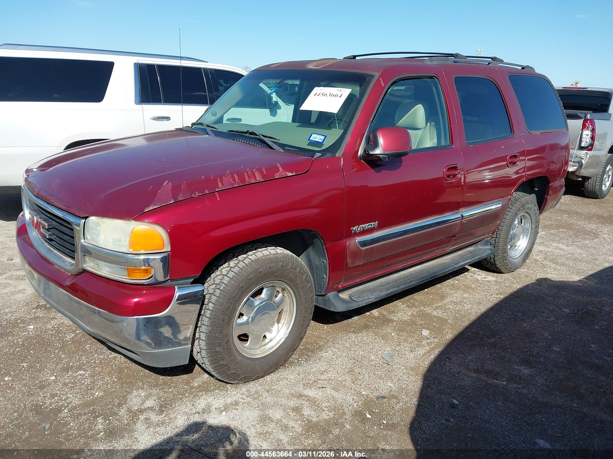 GMC YUKON image 2