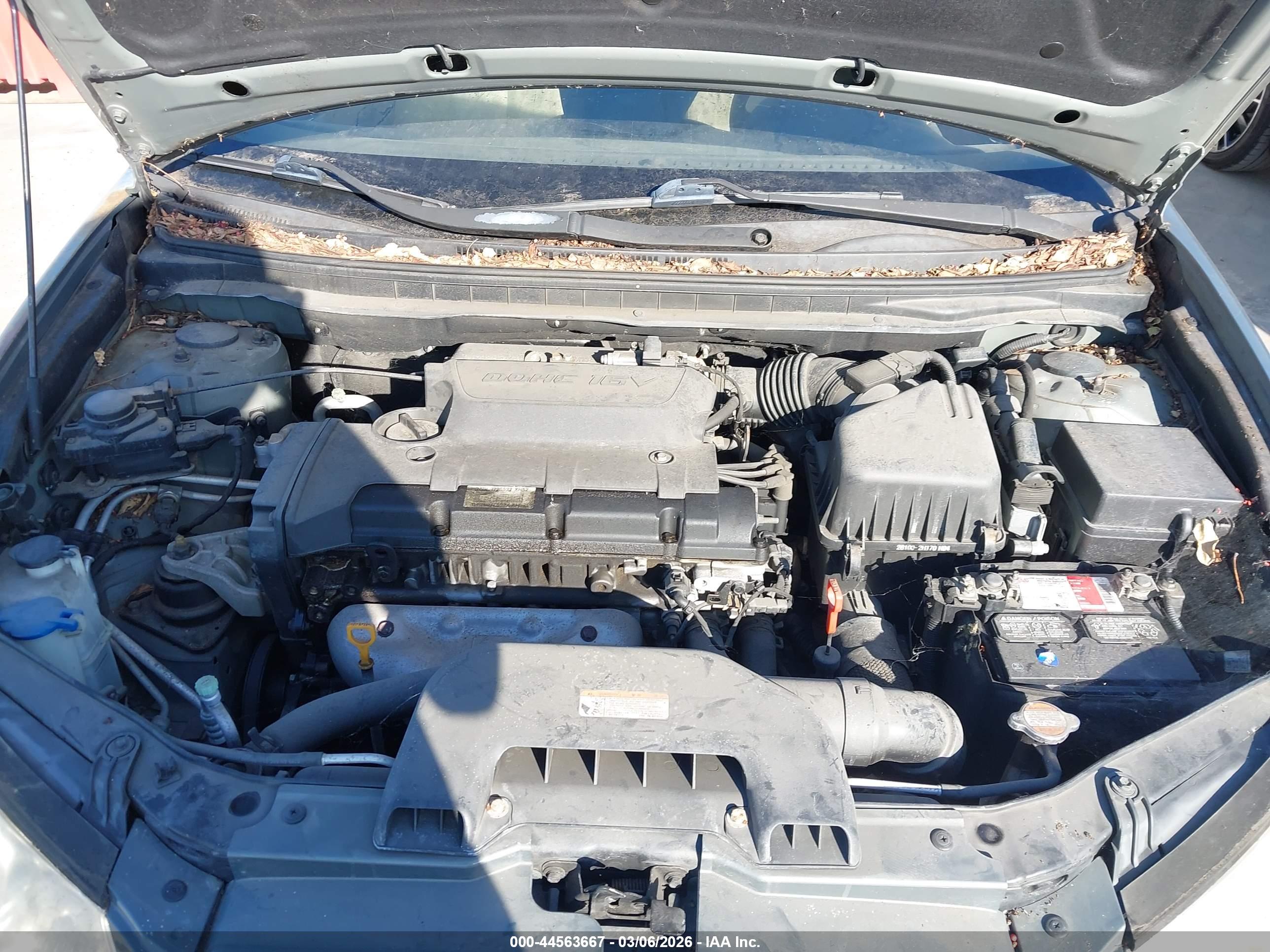 HYUNDAI ELANTRA image 10