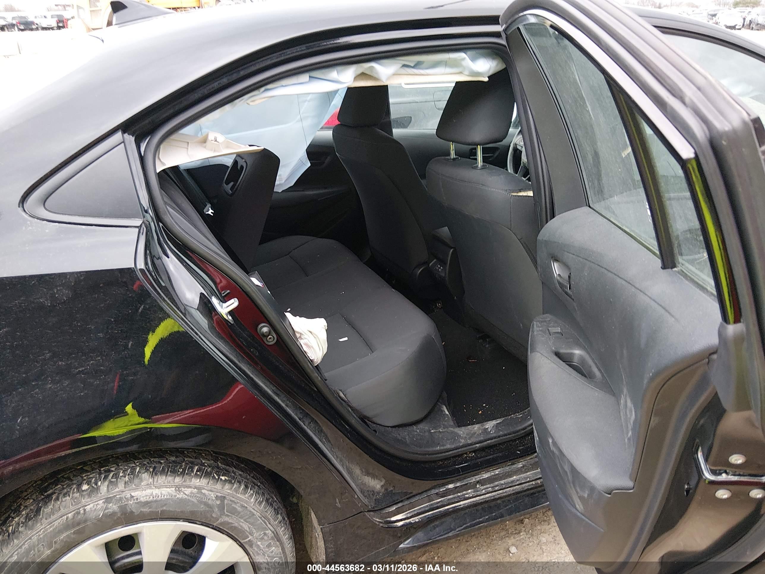TOYOTA COROLLA image 8