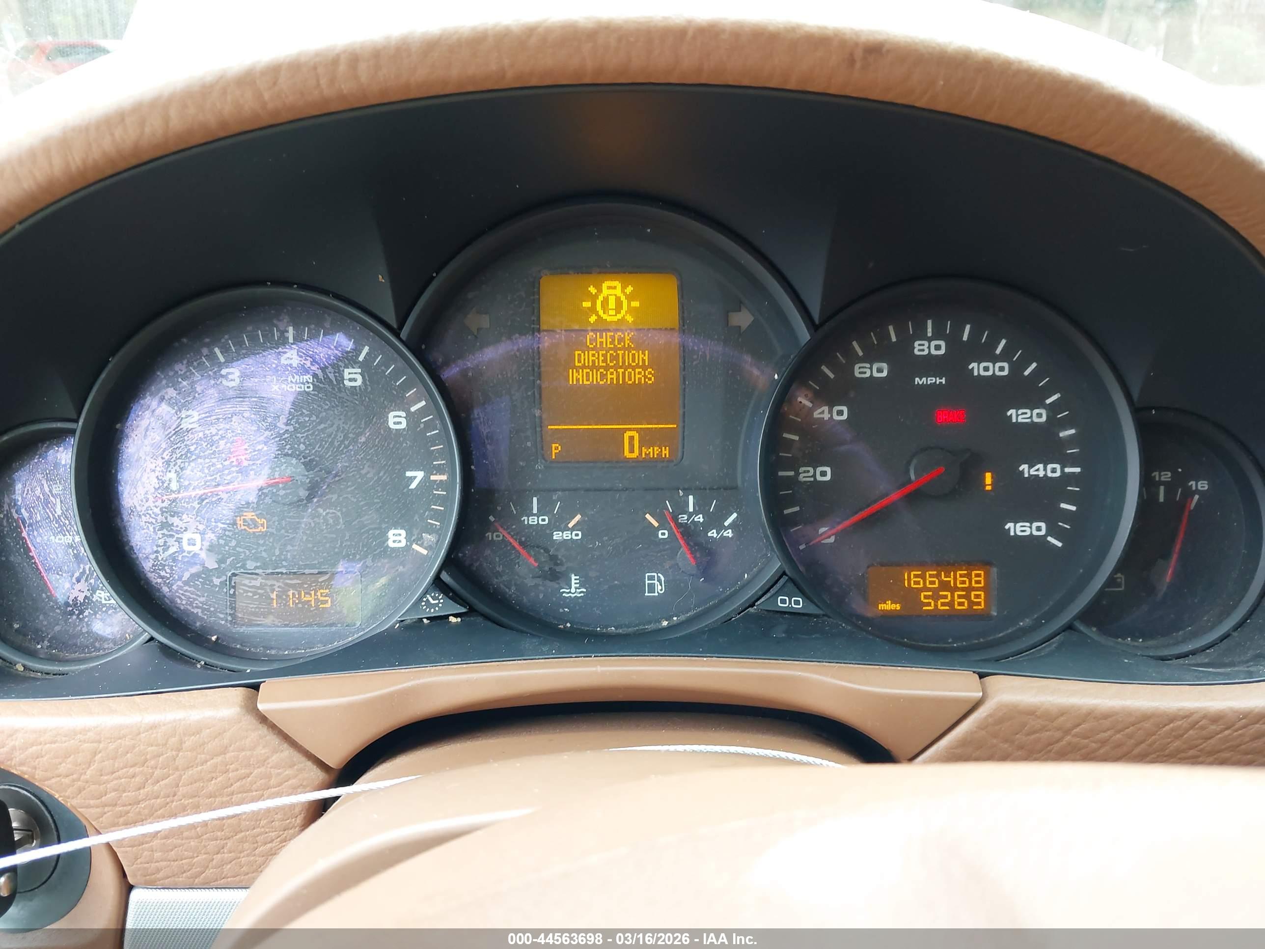 PORSCHE CAYENNE image 7