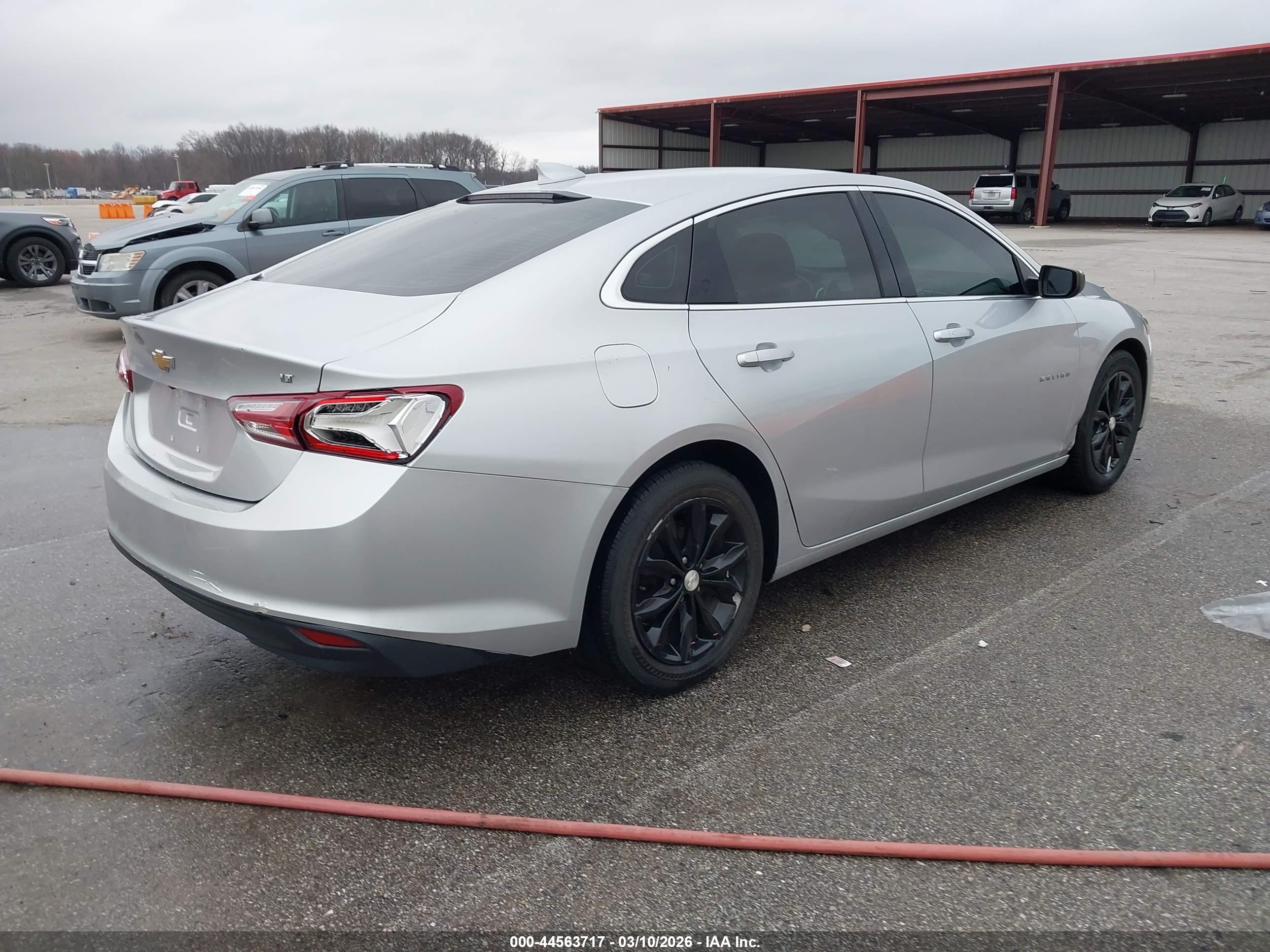 CHEVROLET MALIBU image 4