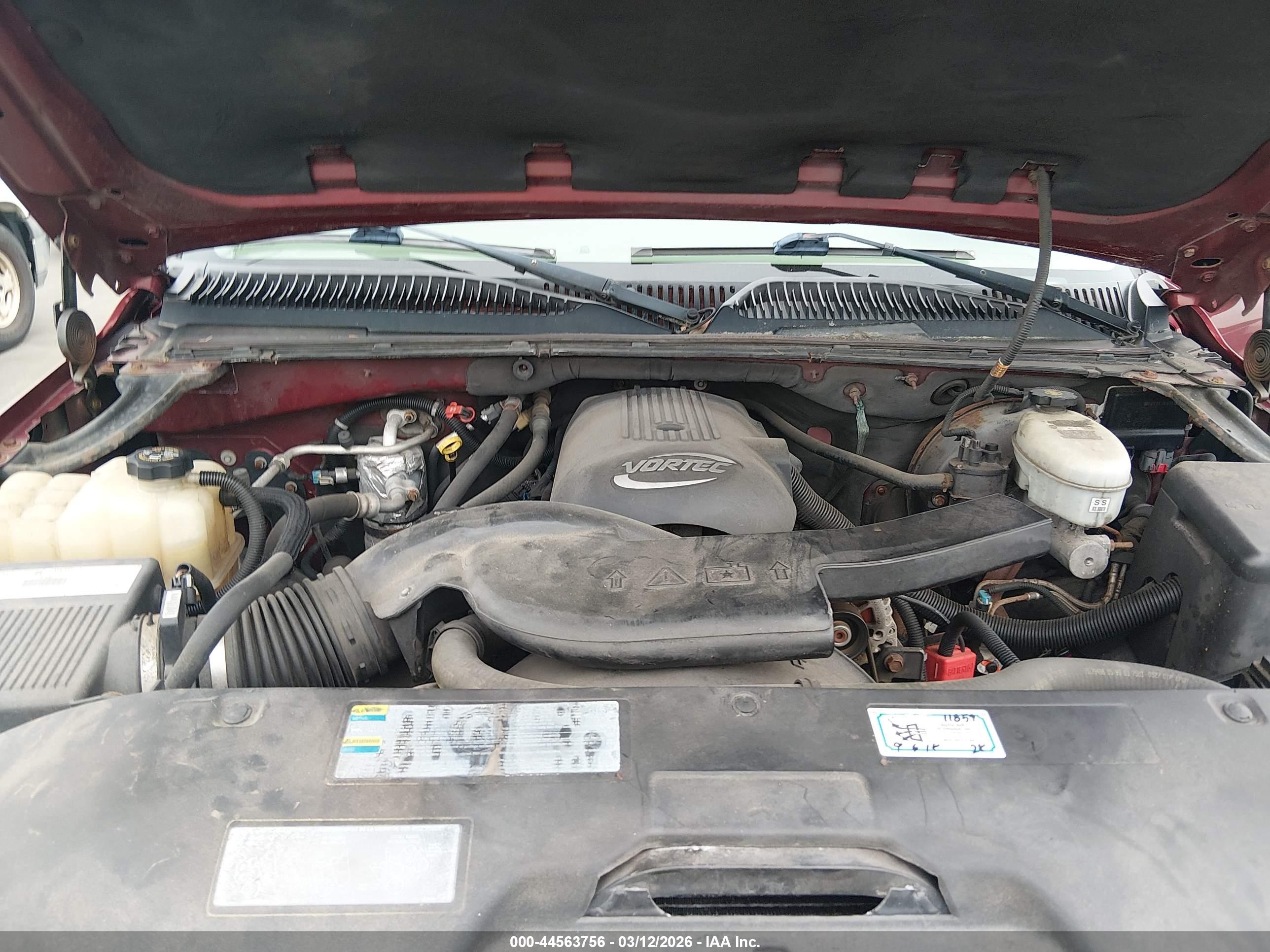 CHEVROLET TAHOE image 10