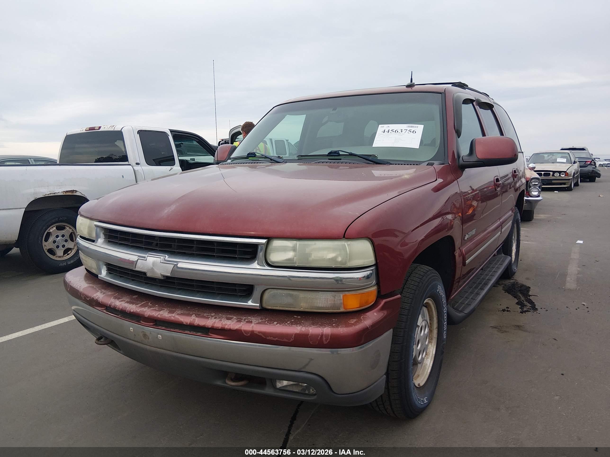 CHEVROLET TAHOE image 6