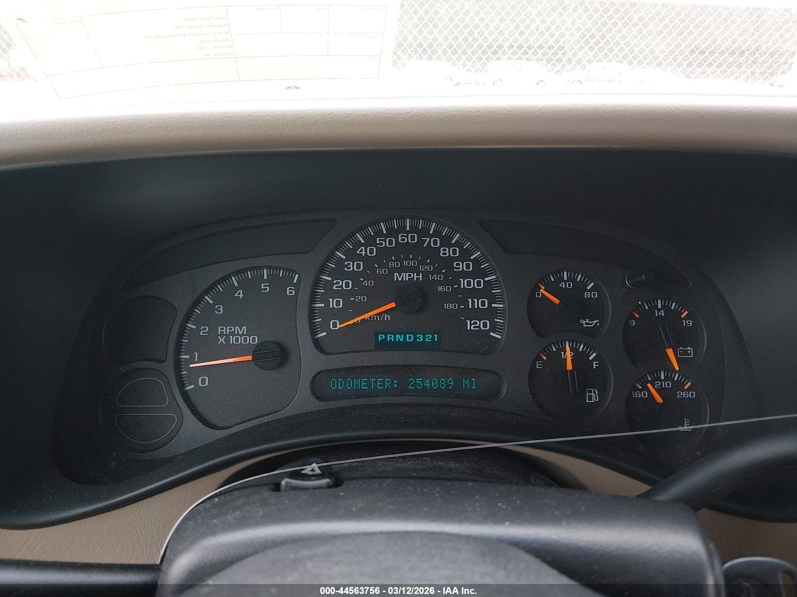 CHEVROLET TAHOE image 7