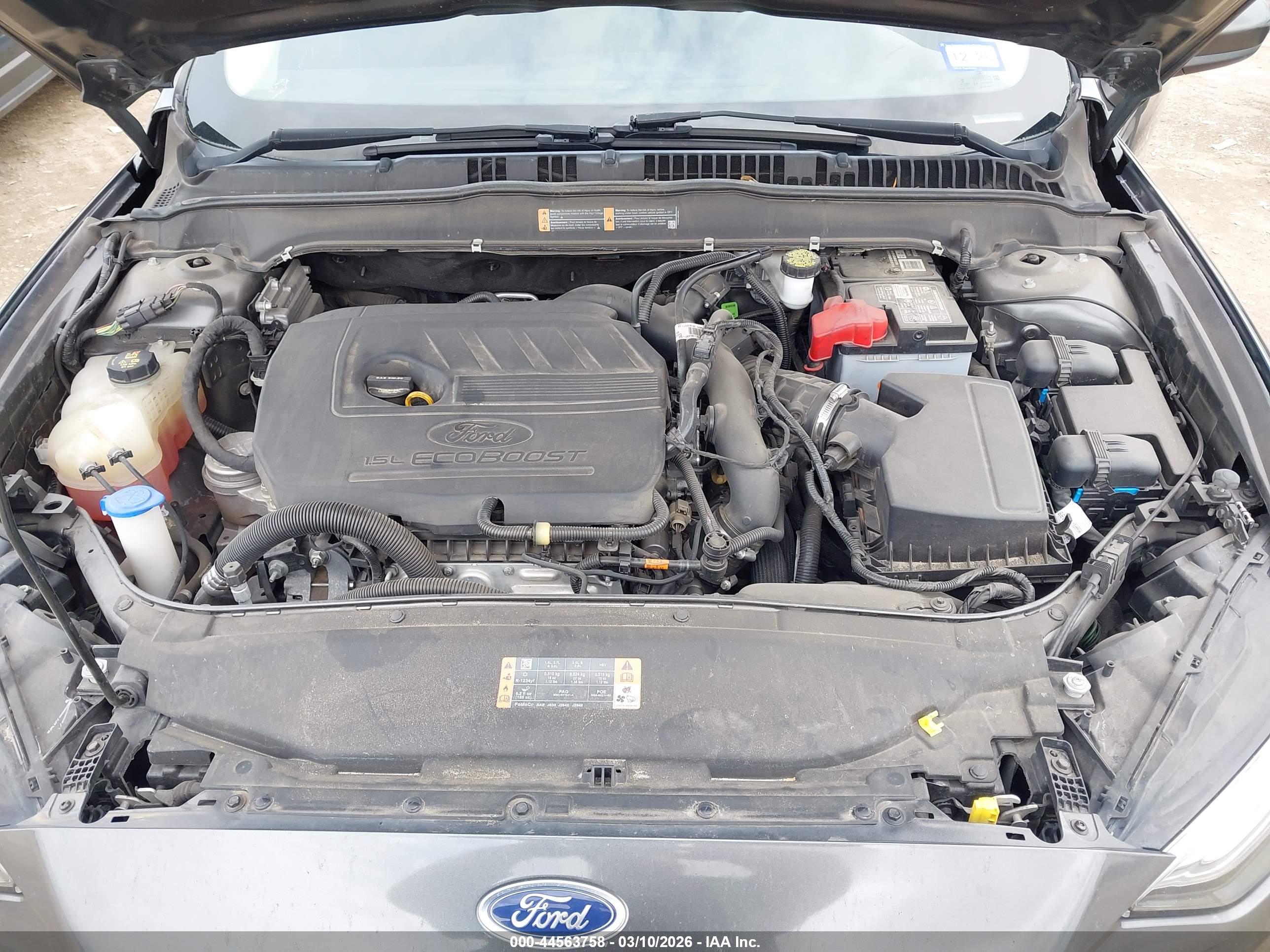 FORD FUSION image 10