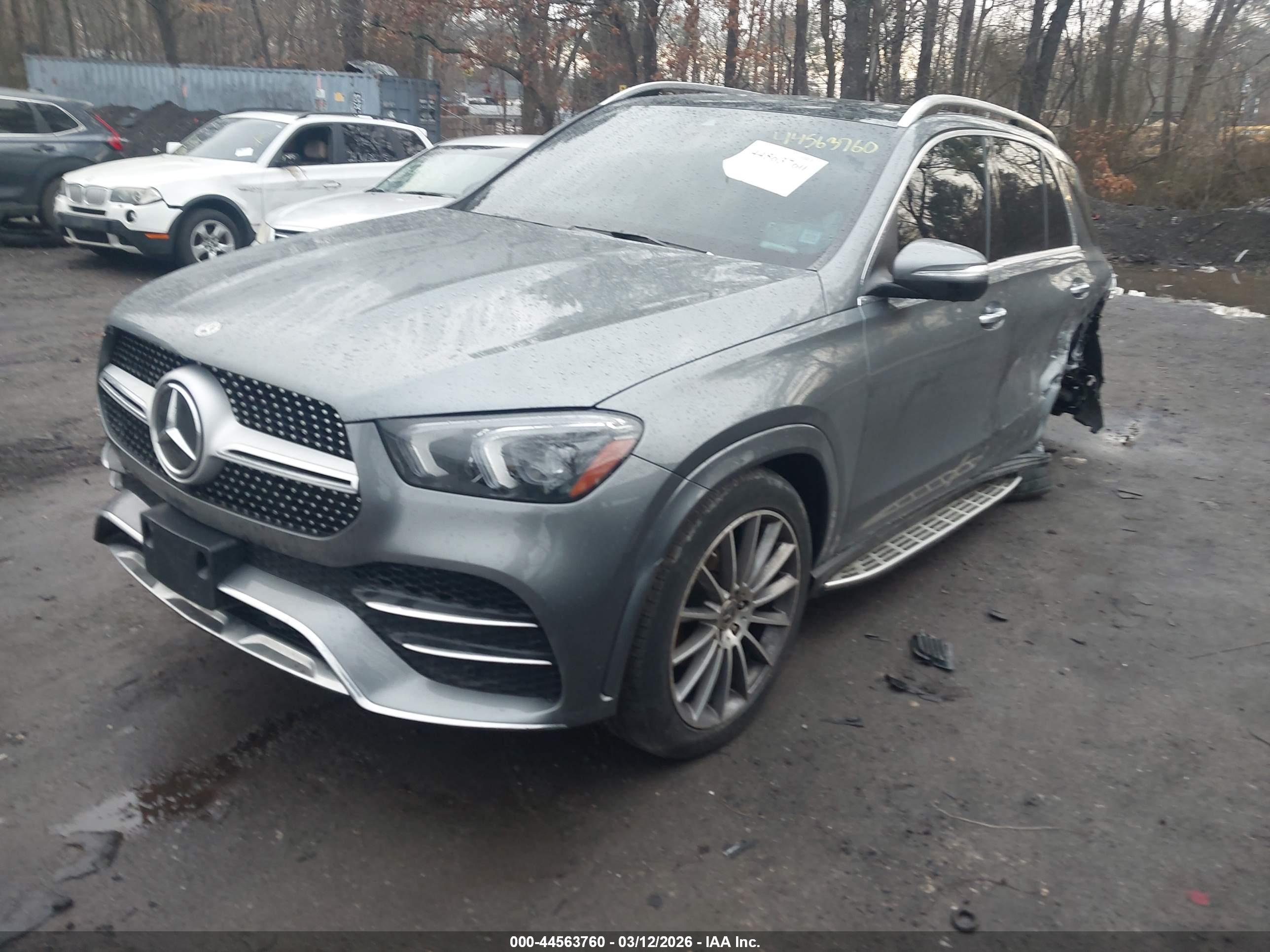 MERCEDES-BENZ GLE image 2