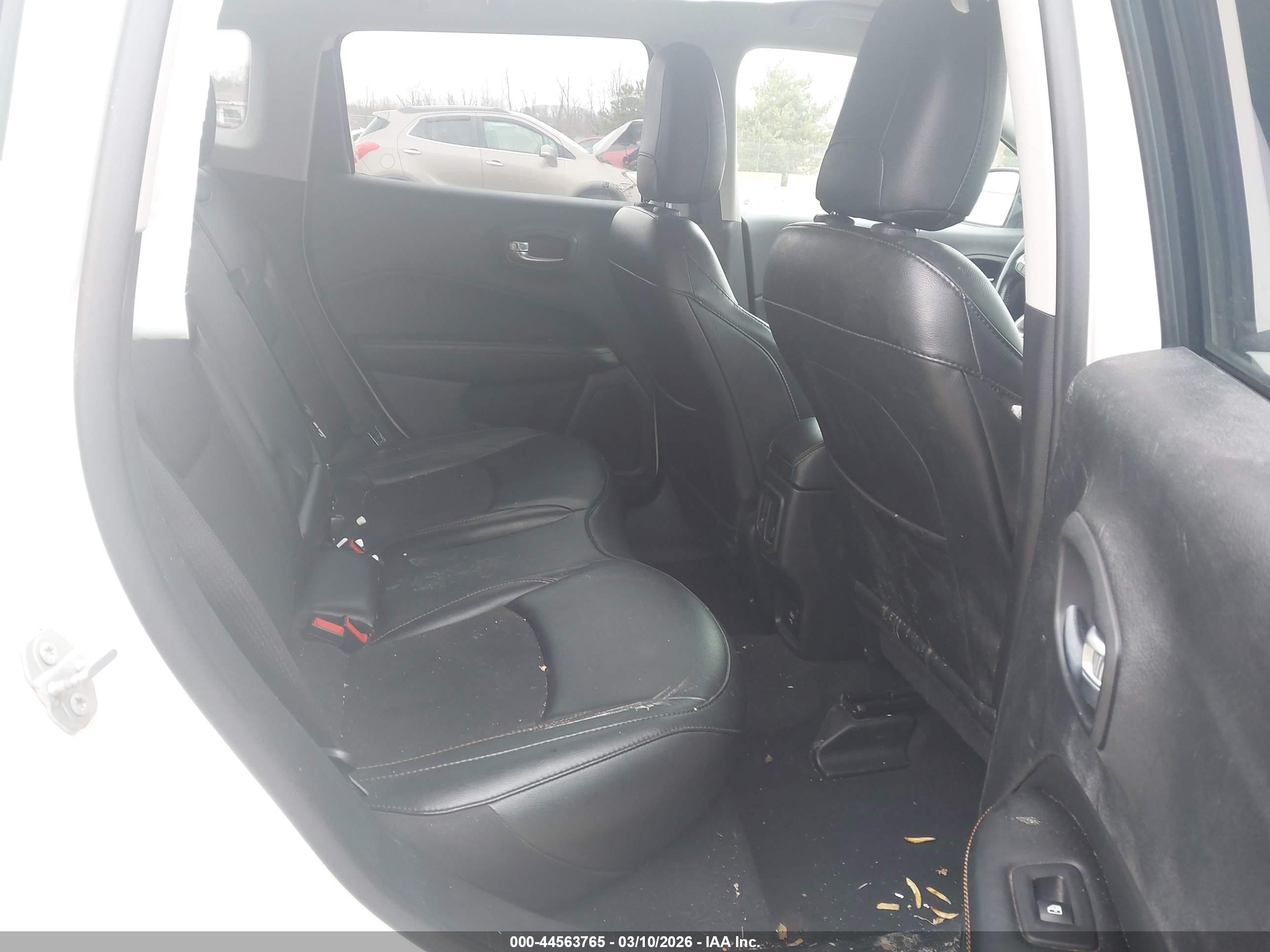JEEP COMPASS image 8