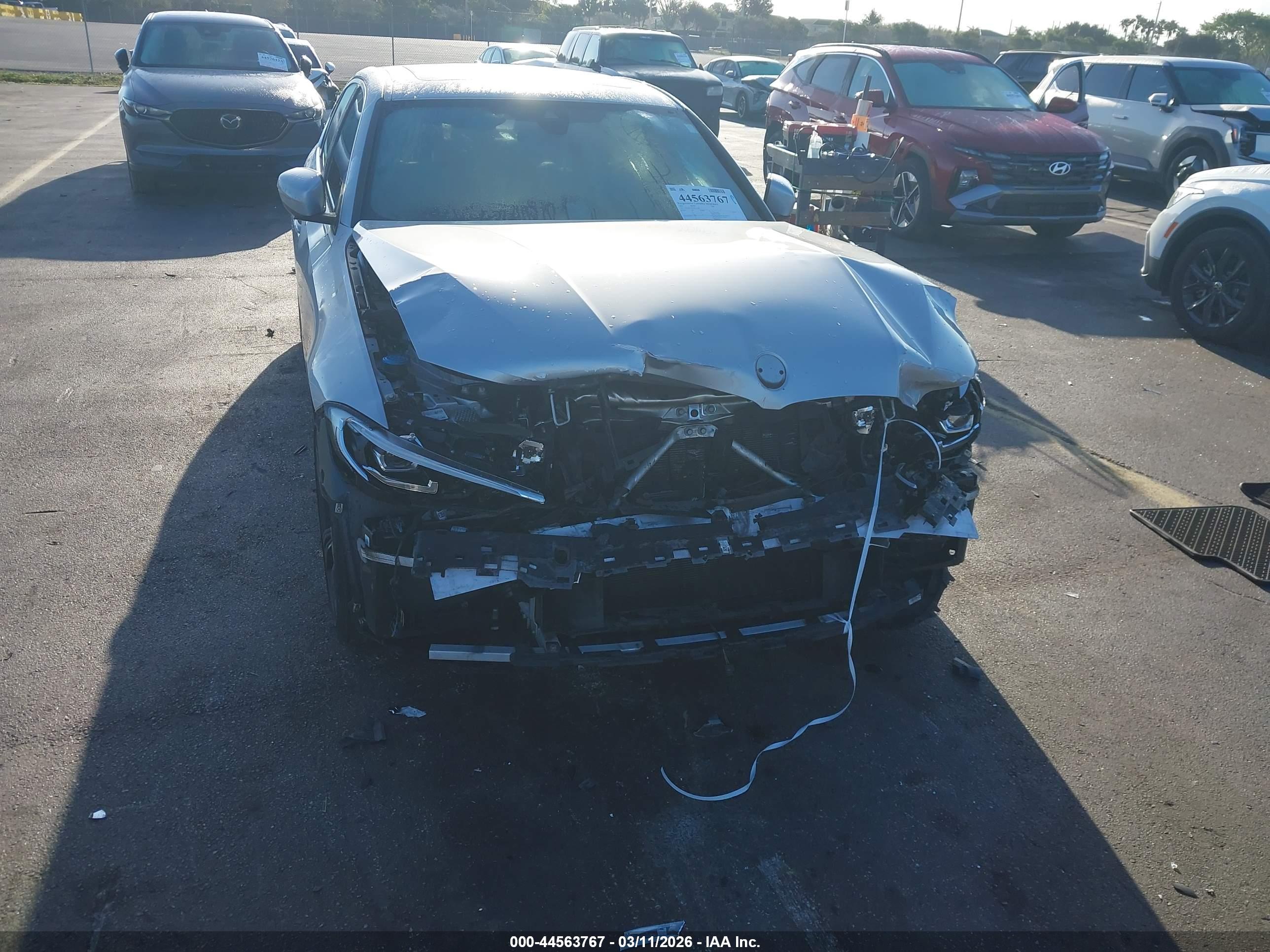 BMW 330I image 6