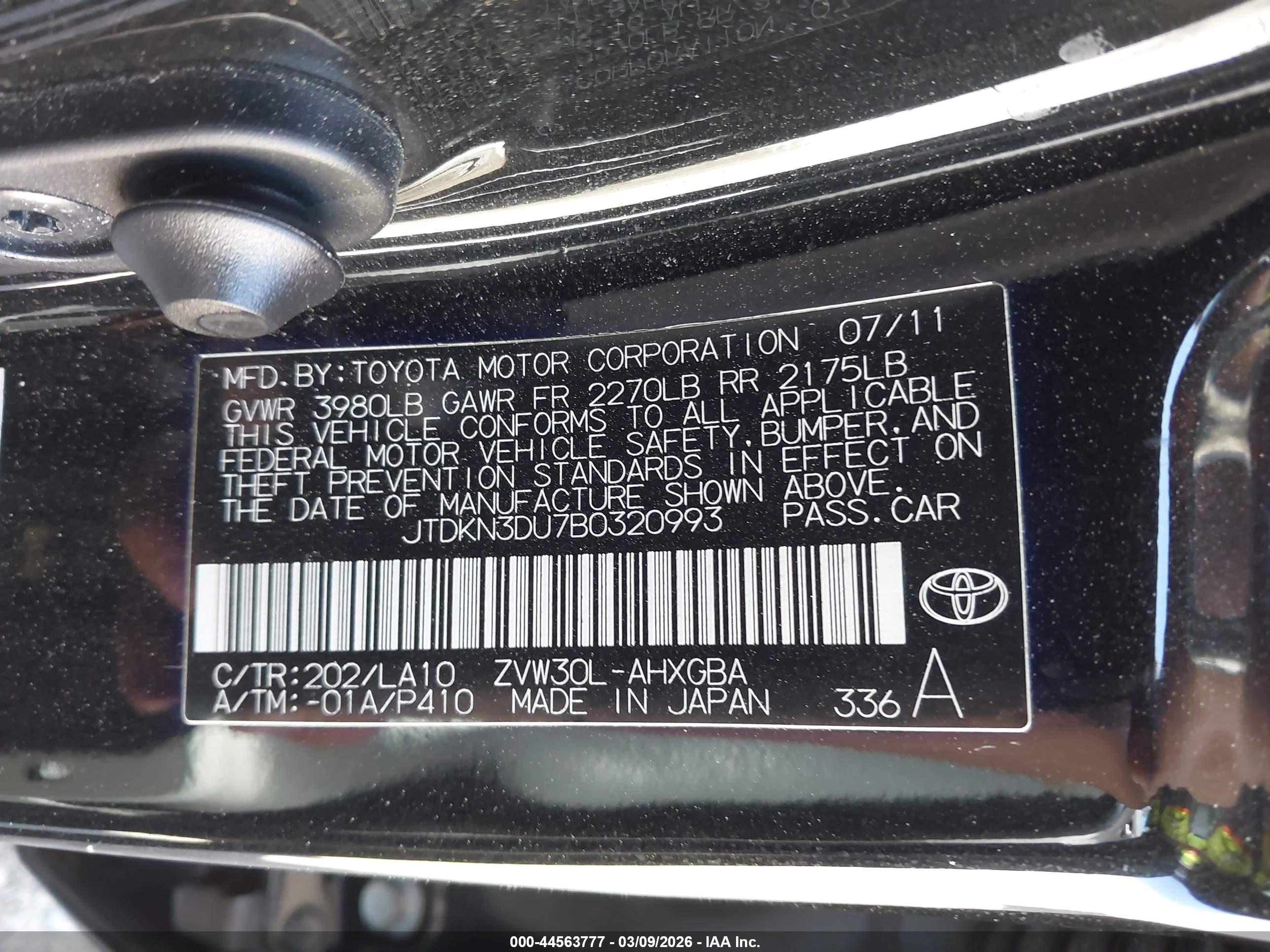 TOYOTA PRIUS image 9
