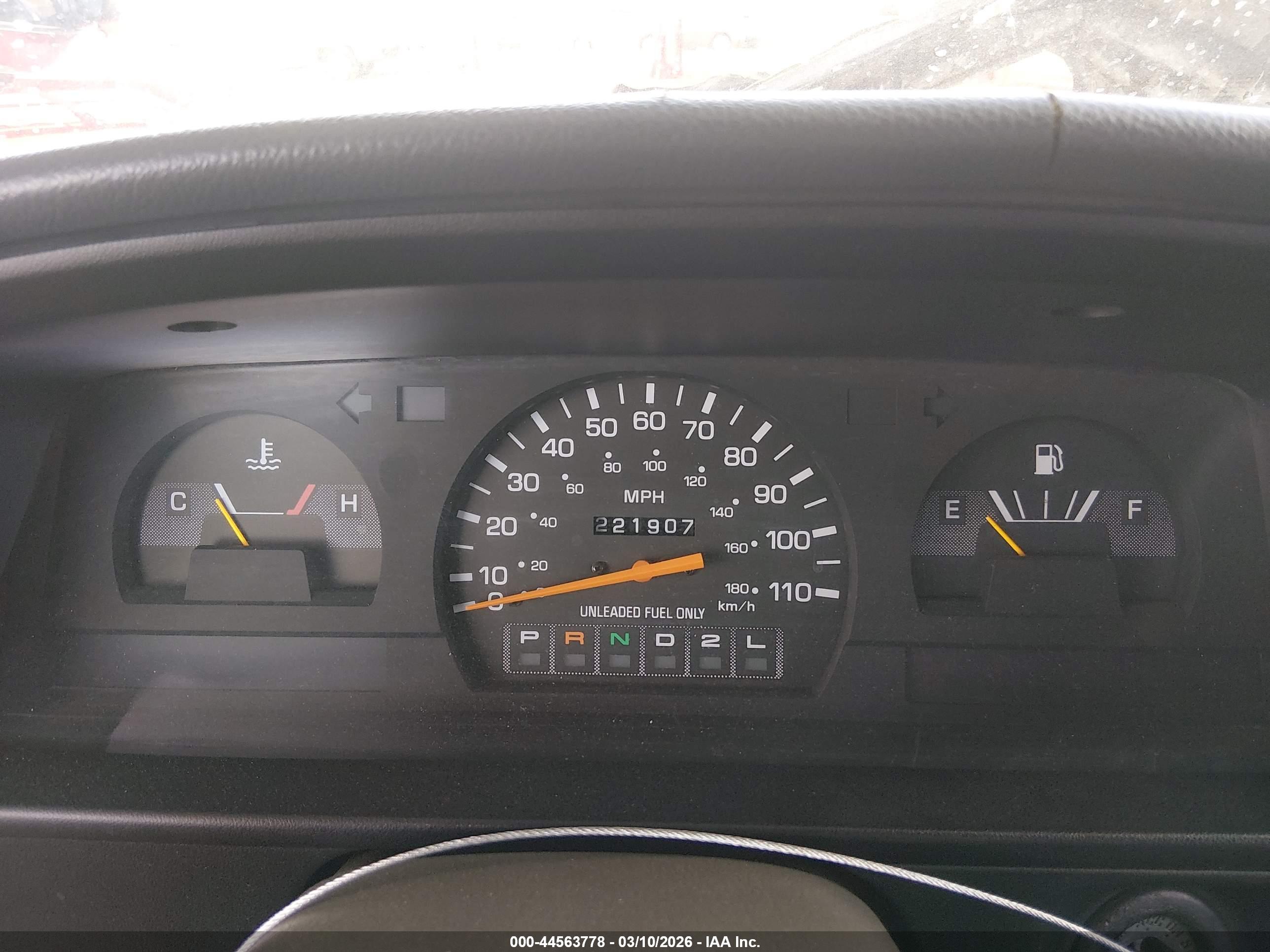TOYOTA PICKUP image 7
