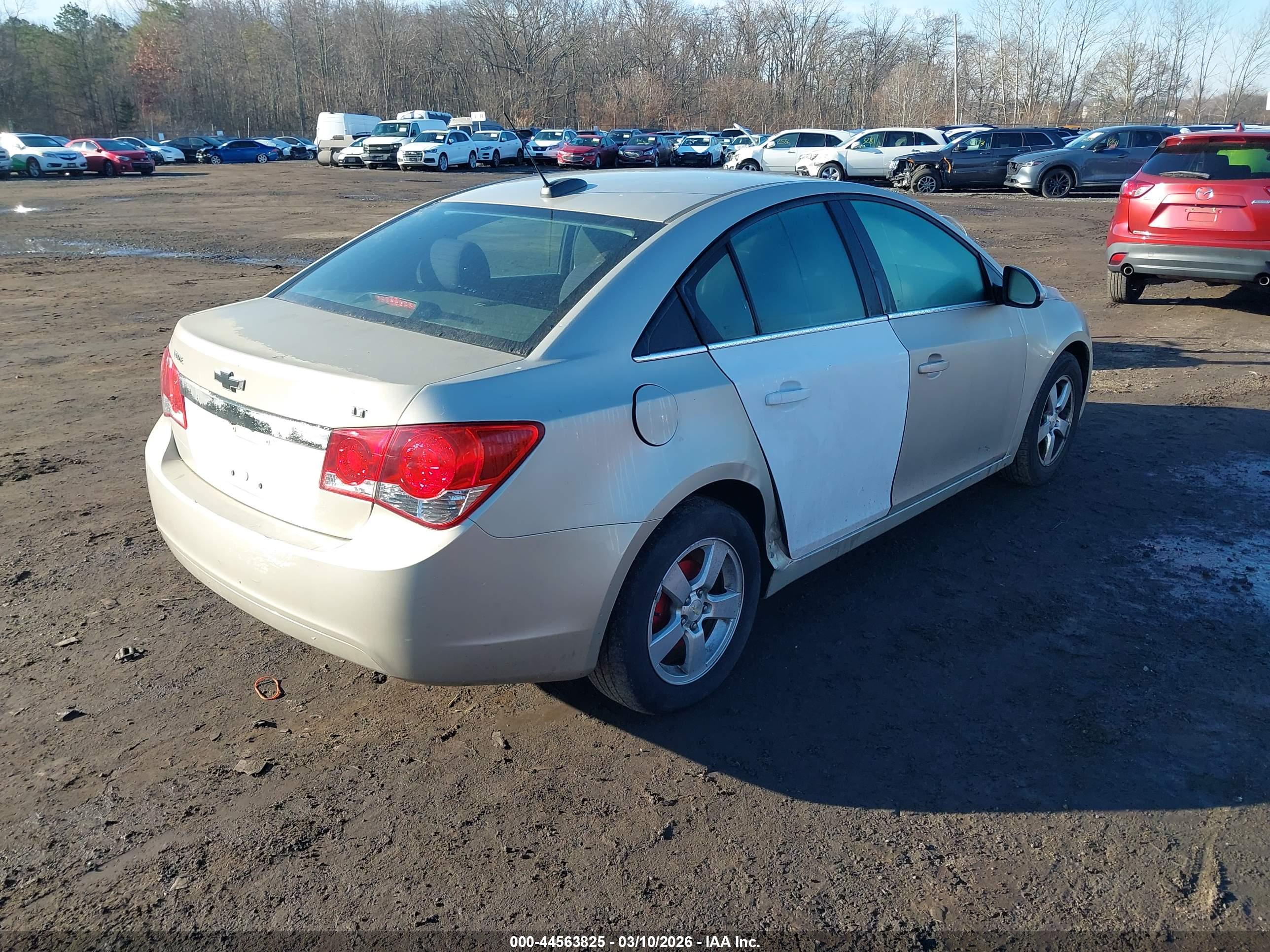 CHEVROLET CRUZE image 6