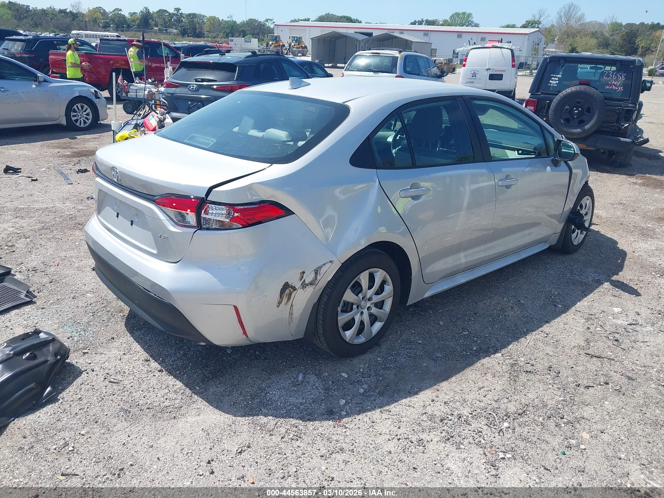 TOYOTA COROLLA image 4