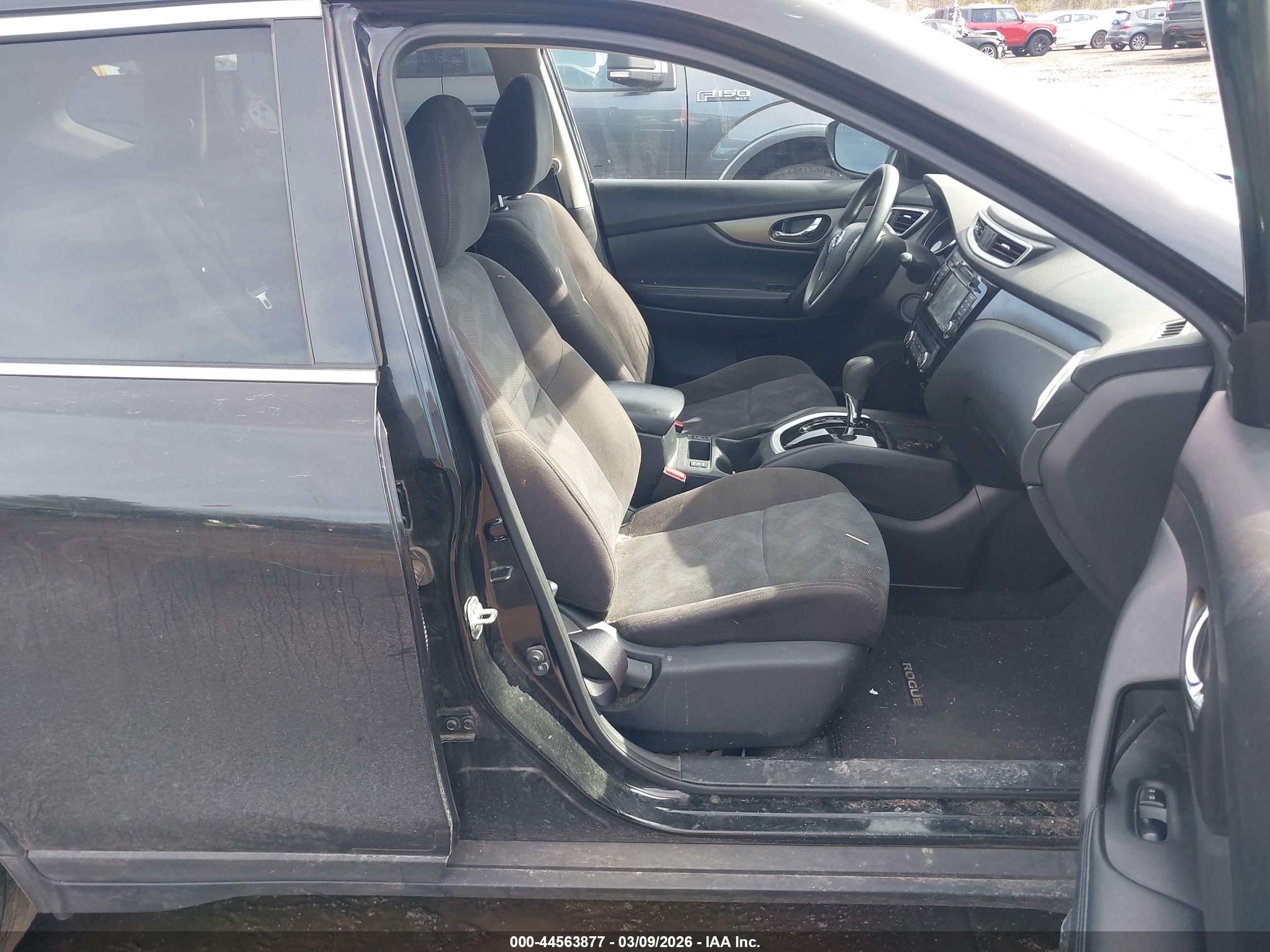 NISSAN ROGUE image 5