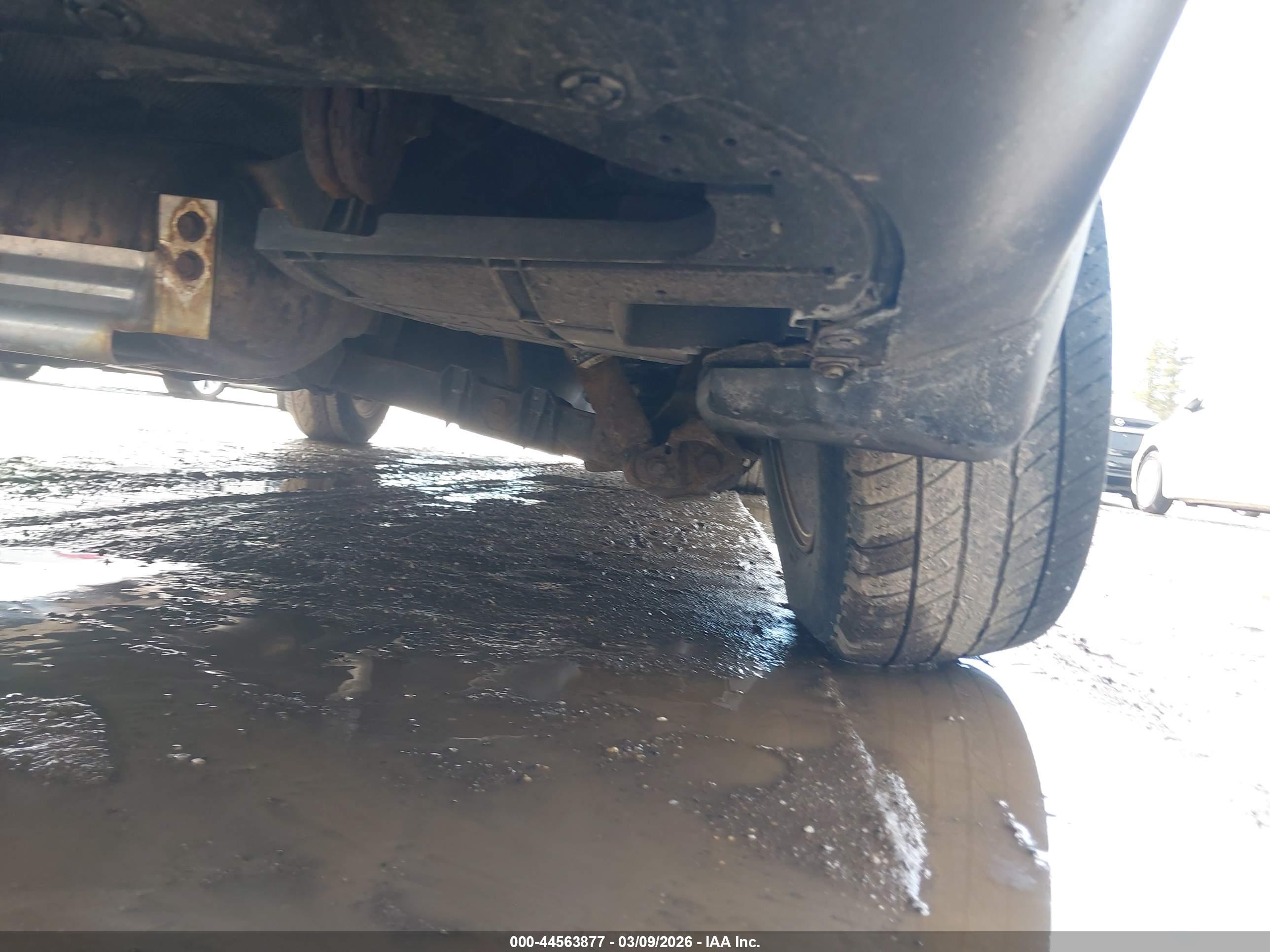 NISSAN ROGUE image 6