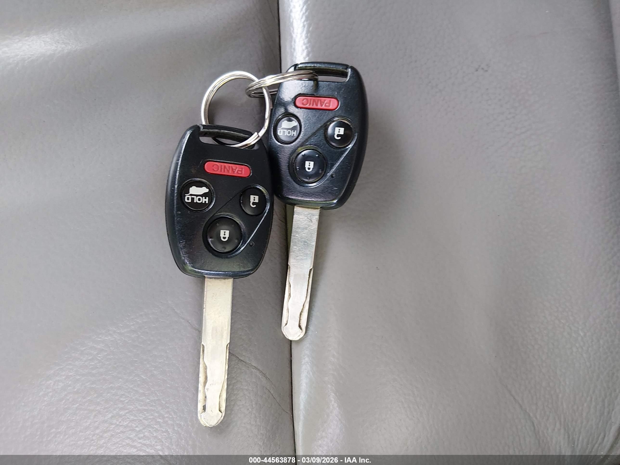 HONDA PILOT image 11