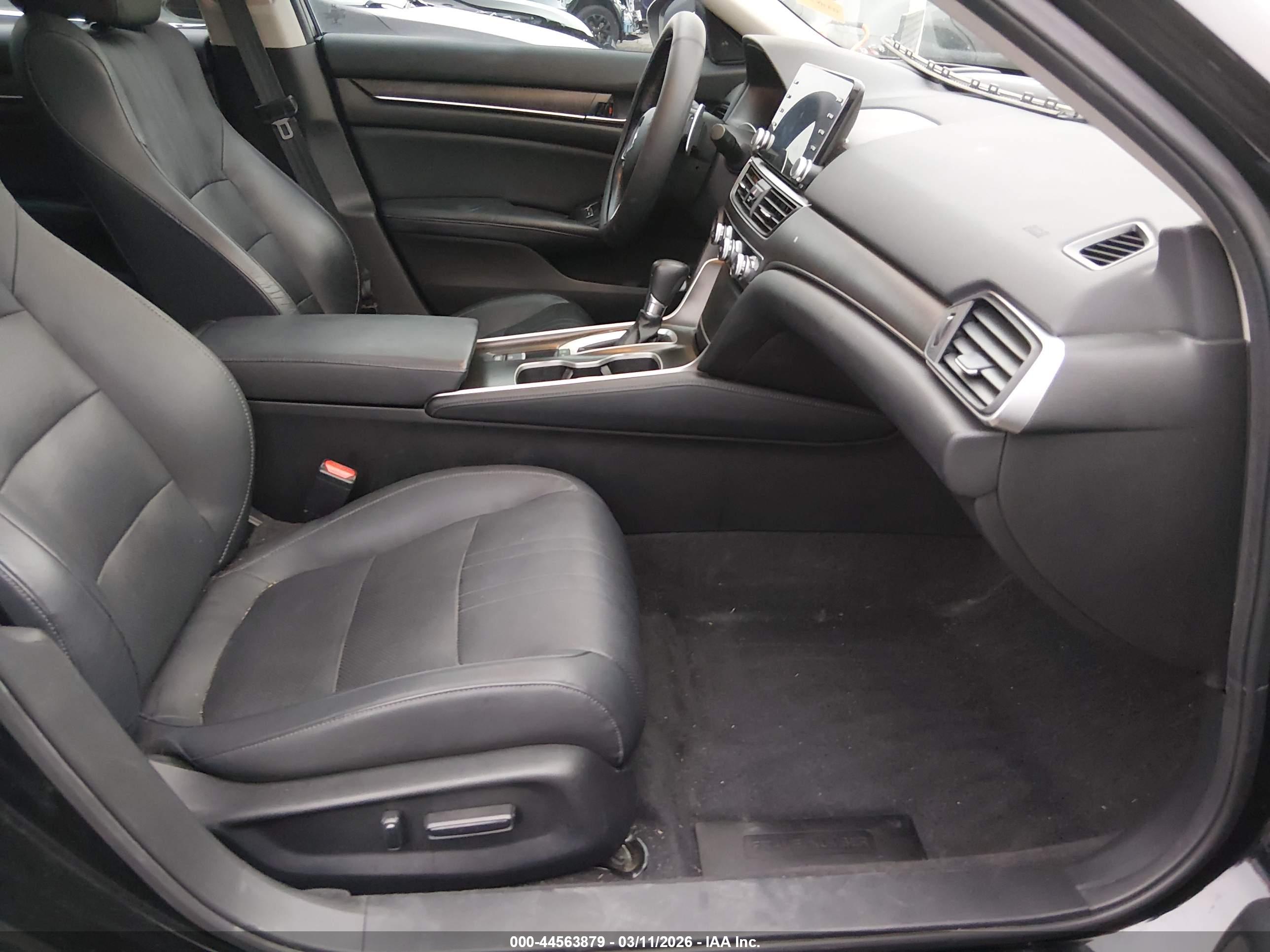 HONDA ACCORD image 5
