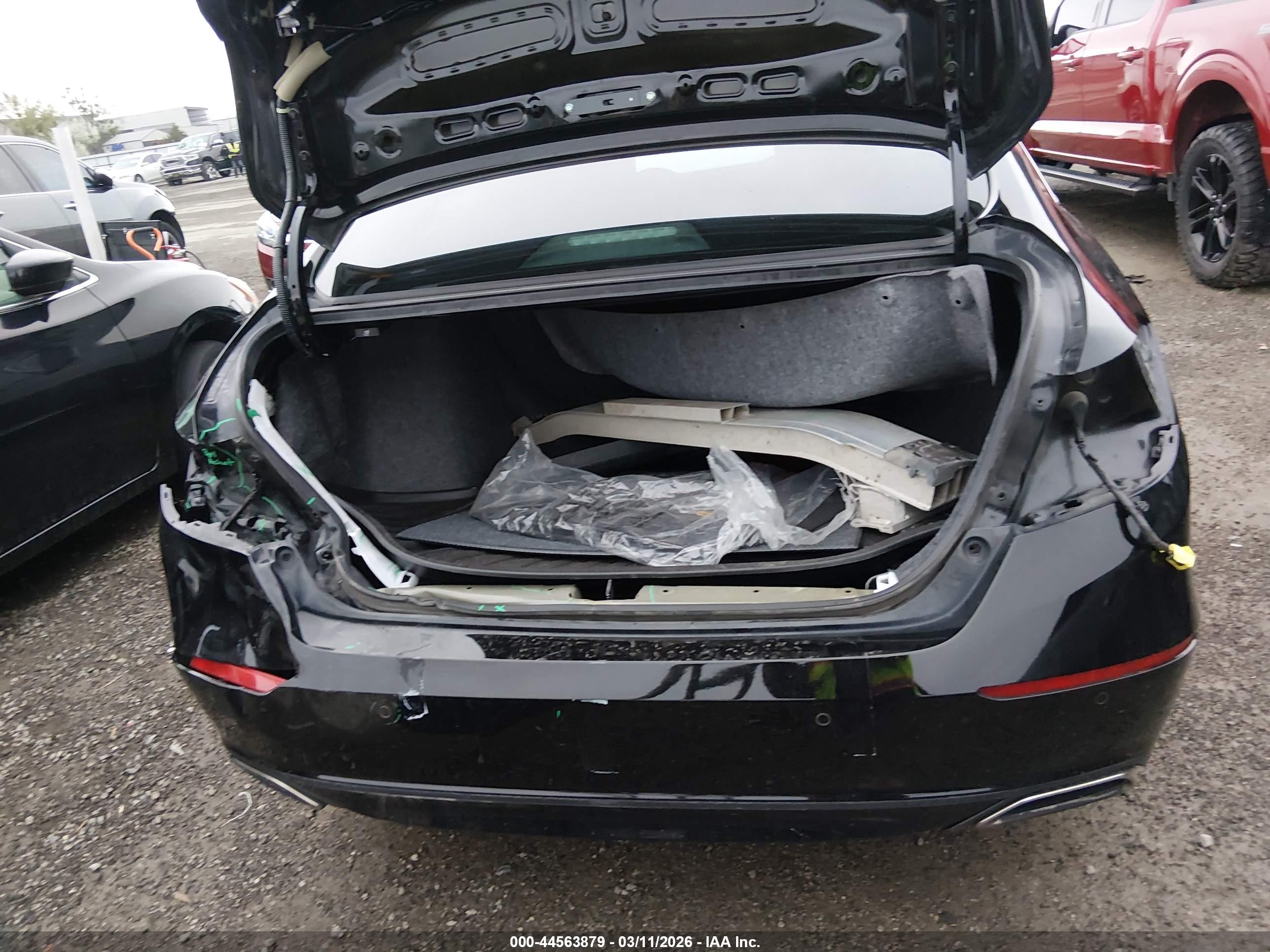 HONDA ACCORD image 6