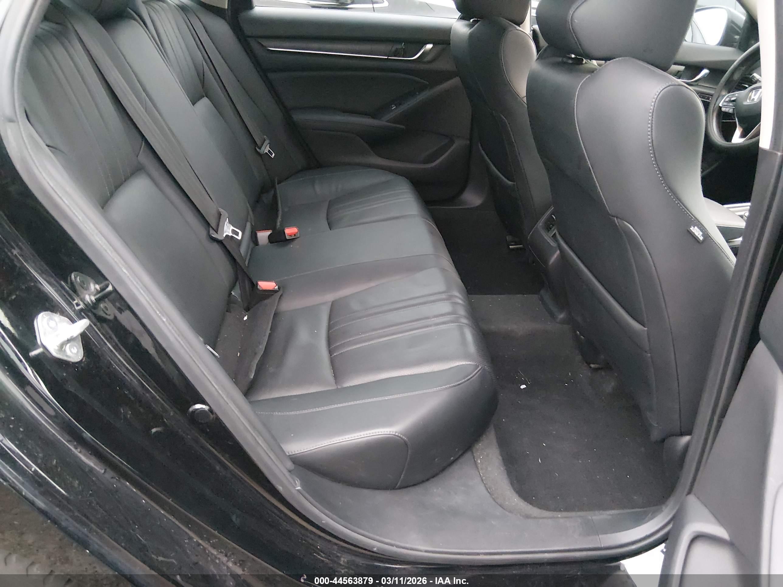 HONDA ACCORD image 8