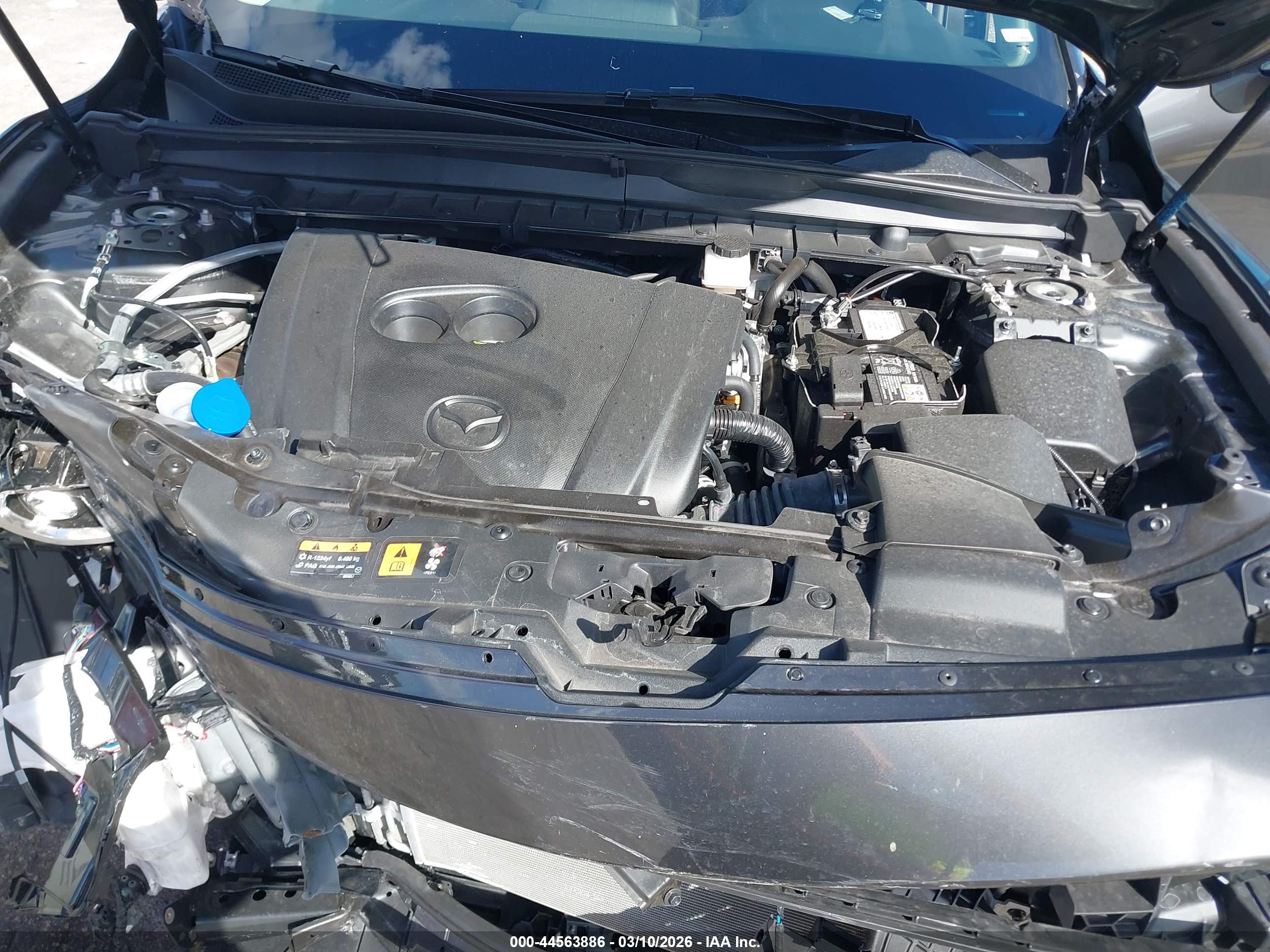MAZDA CX-50 image 10