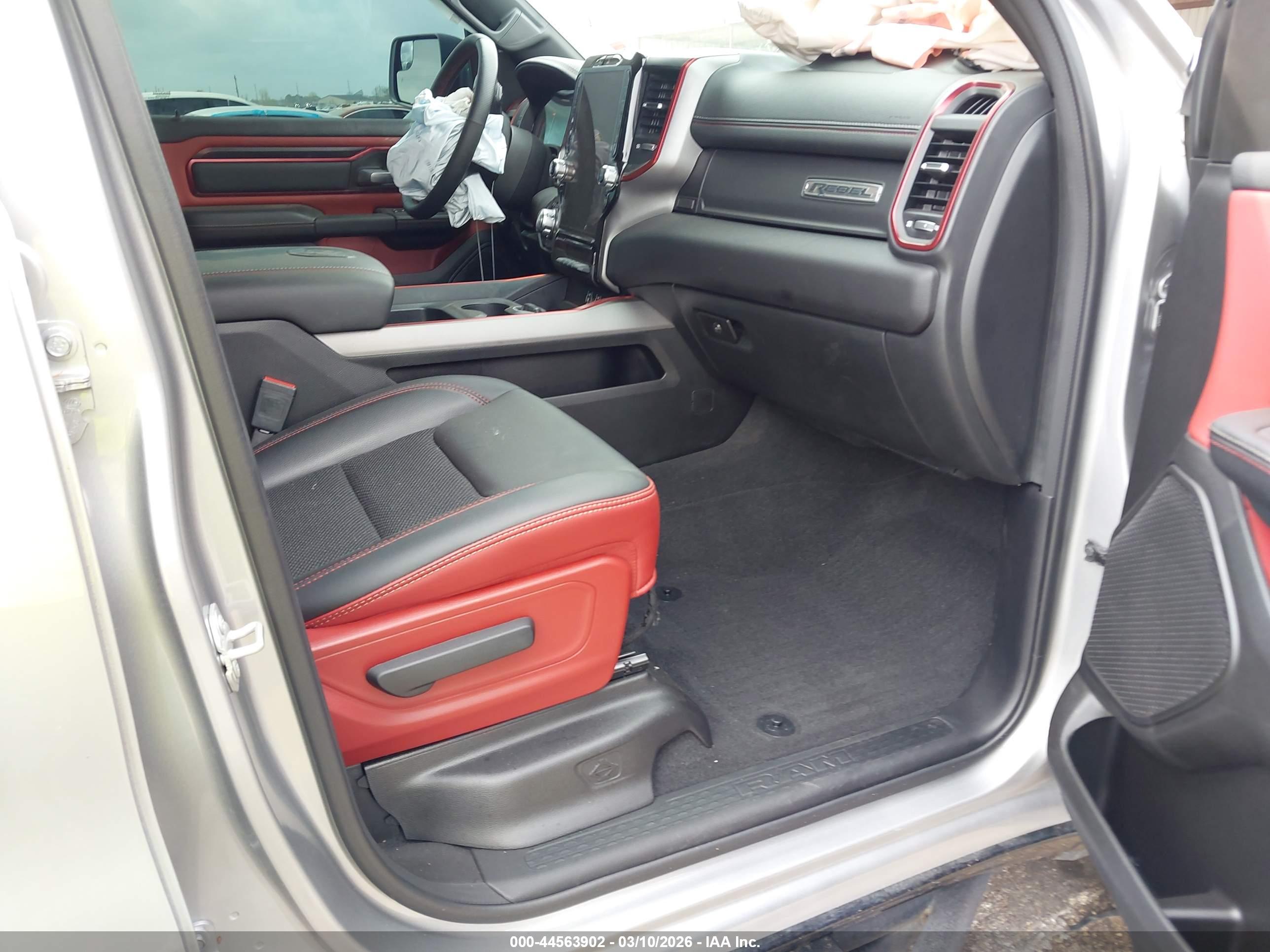 RAM 1500 image 5