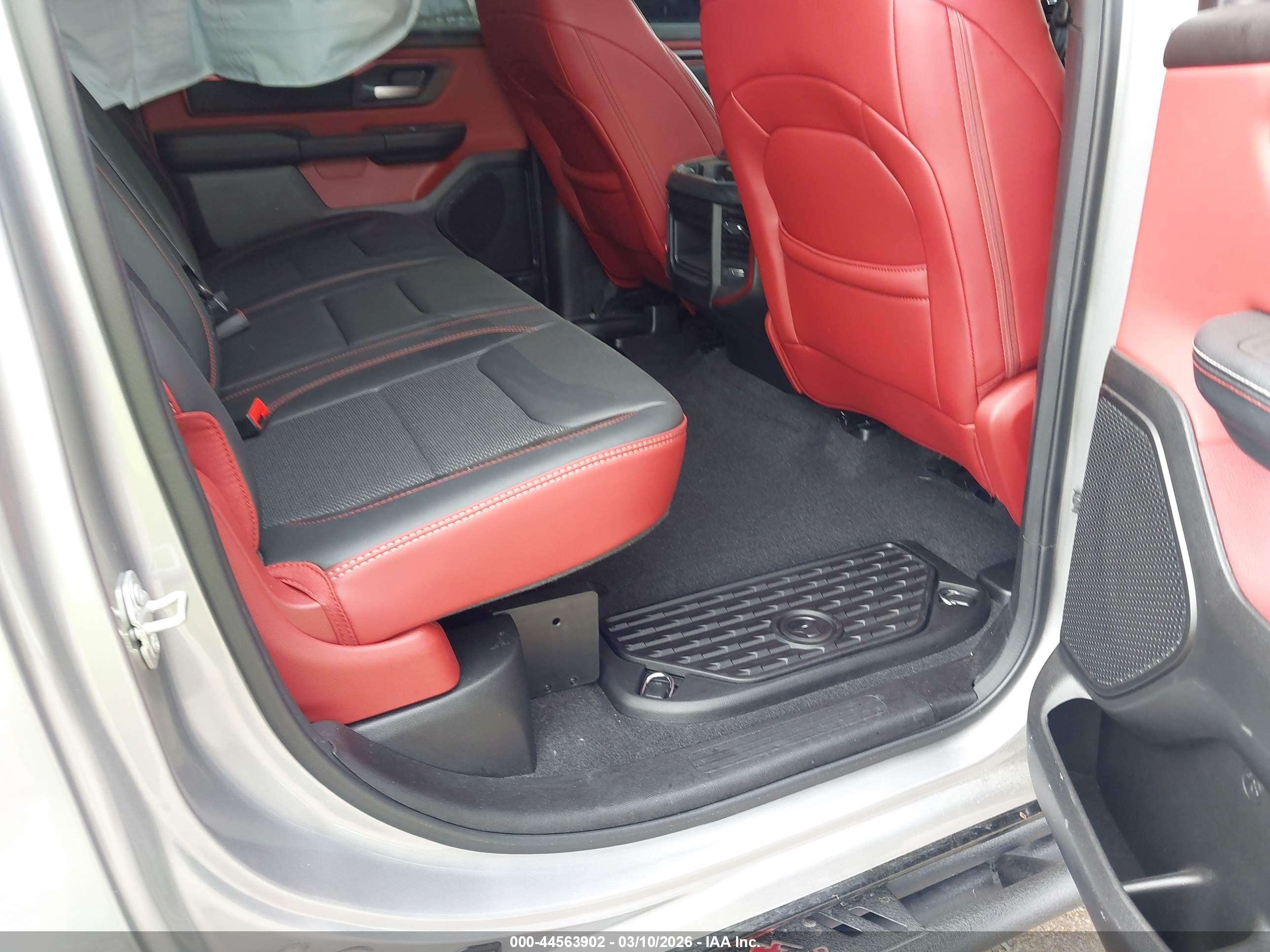 RAM 1500 image 8