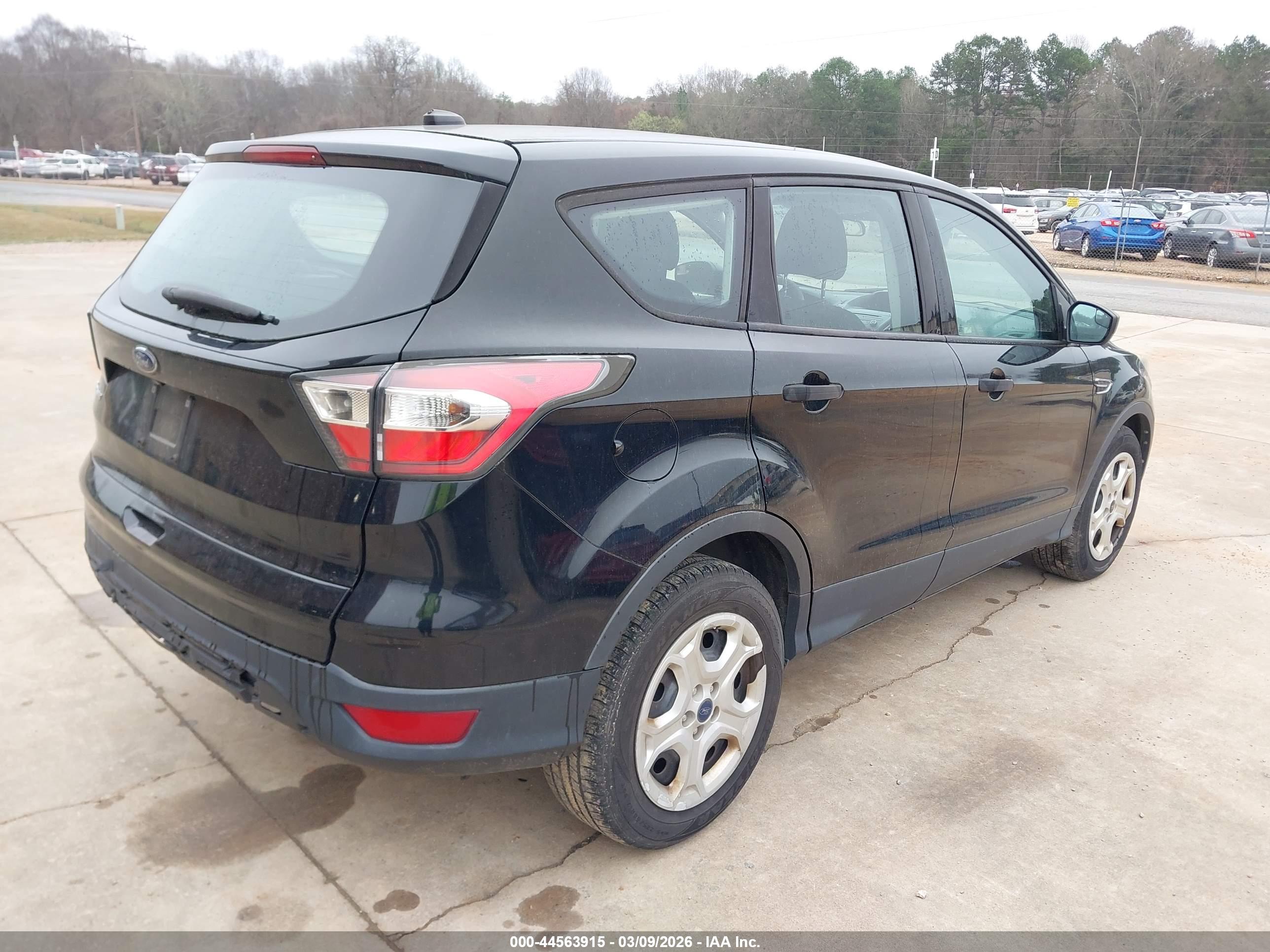 FORD ESCAPE image 4