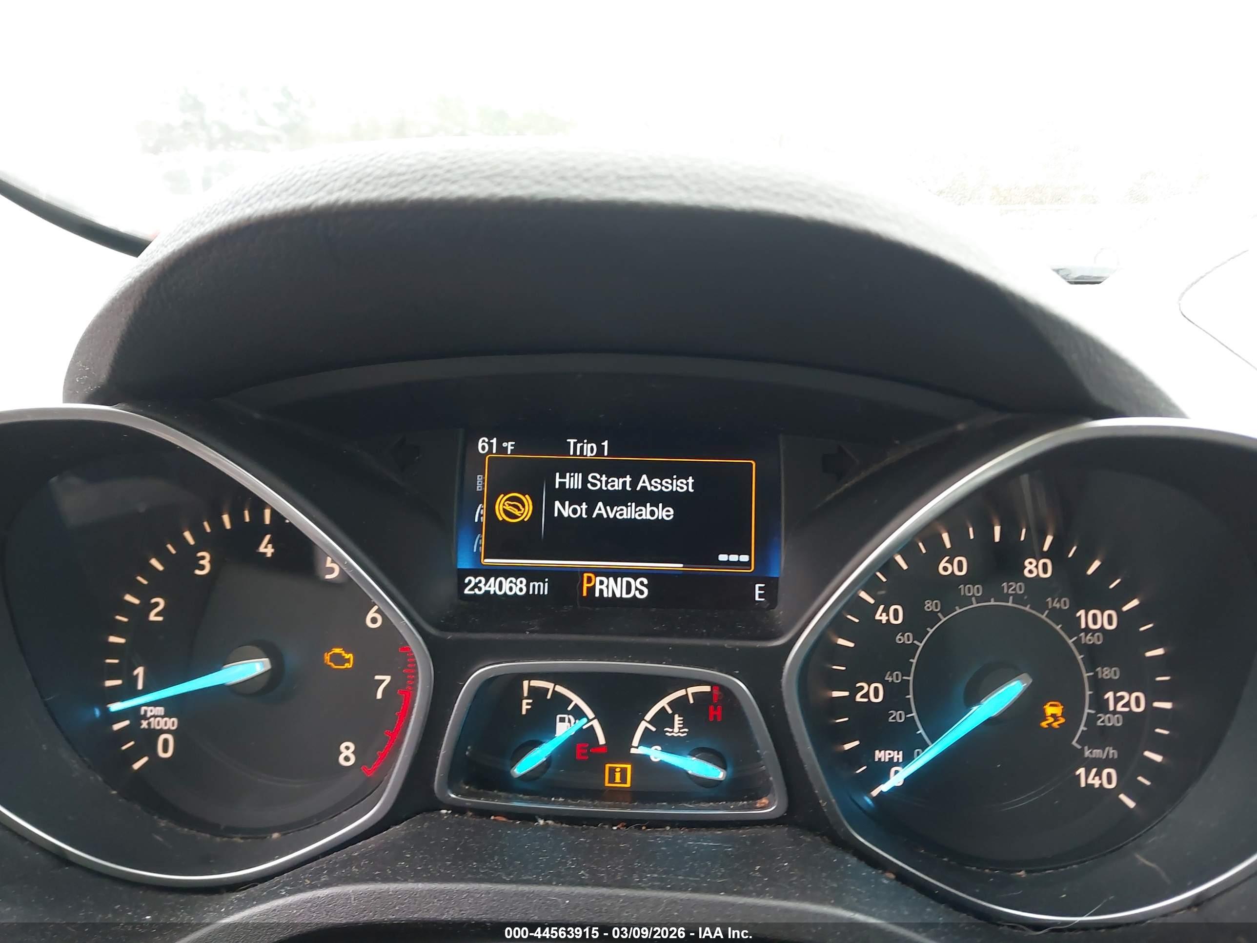 FORD ESCAPE image 7