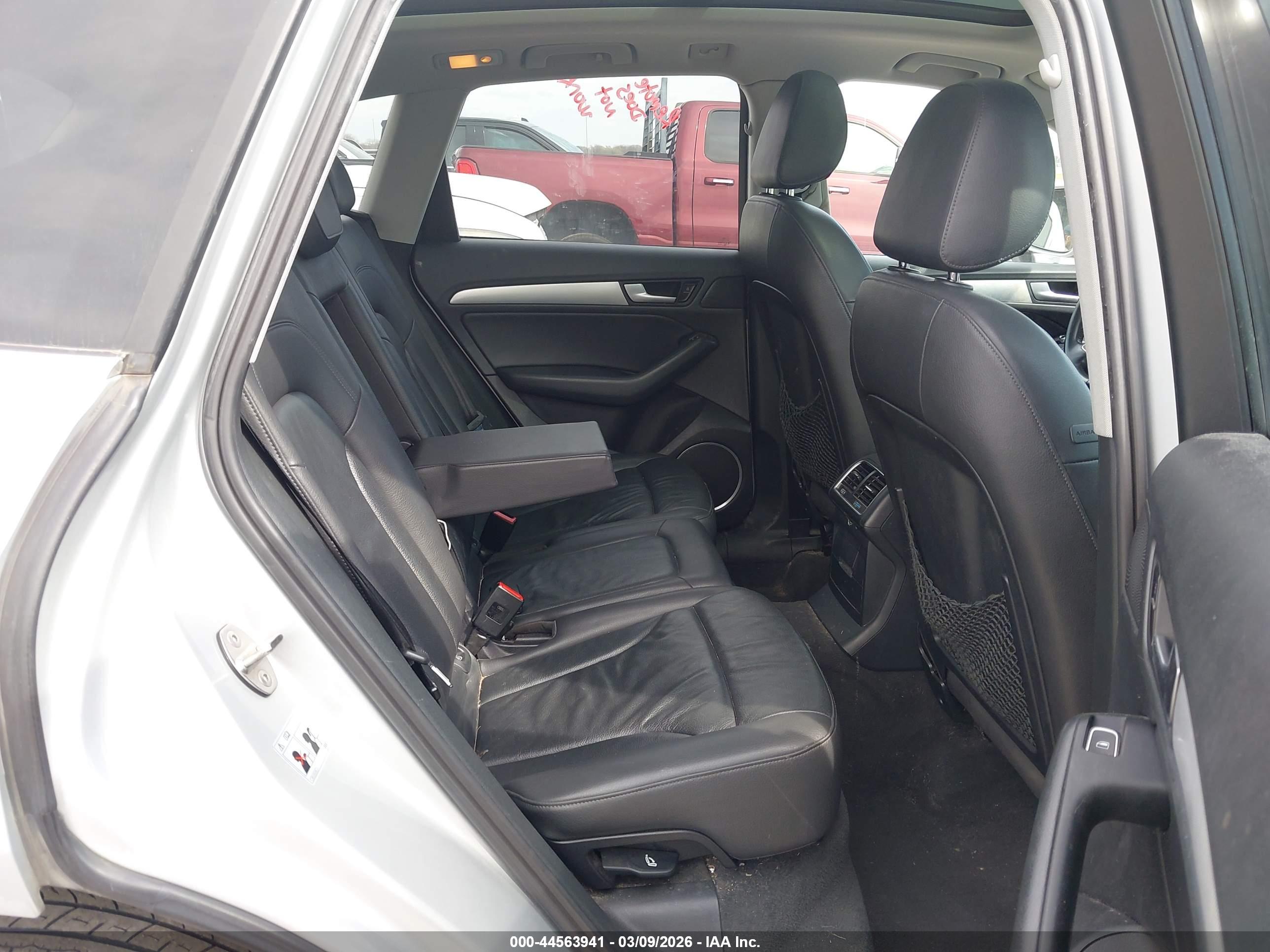AUDI Q5 image 8